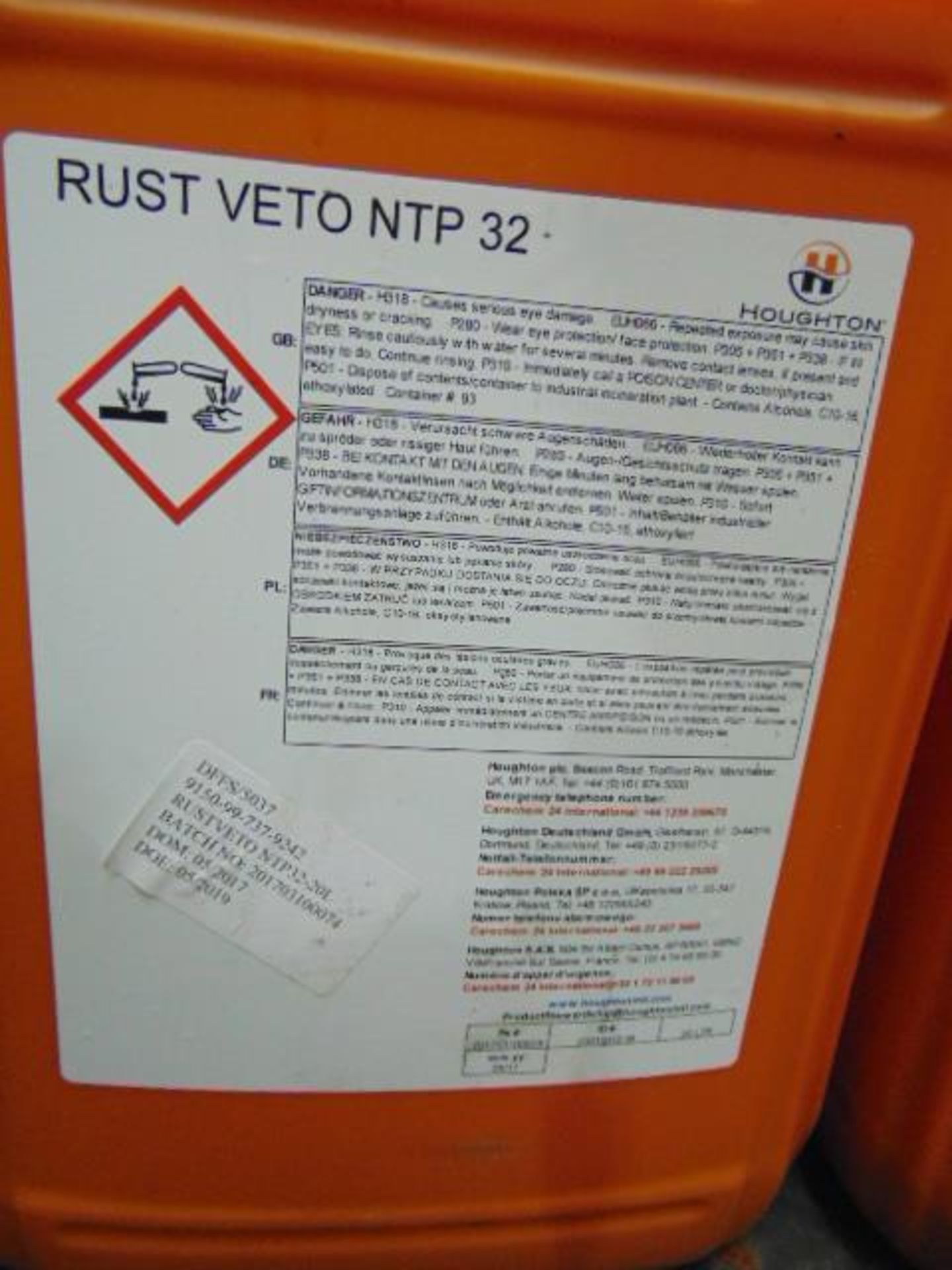 8 x 25 Ltr of Rust Veto NTP 32 - Image 2 of 2