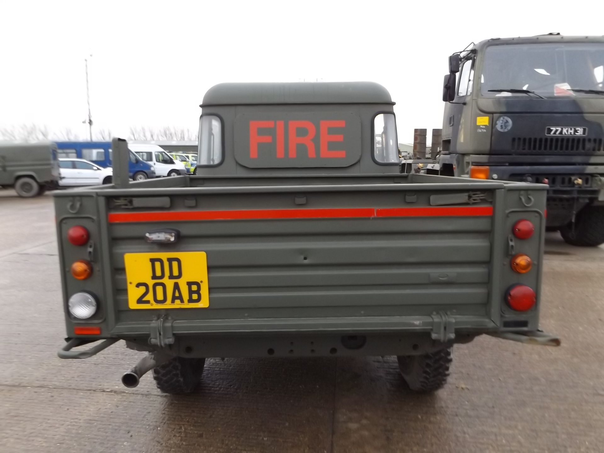 Land Rover Defender 130 TD5 Double Cab Pick Up Spares or Repairs - Image 7 of 17