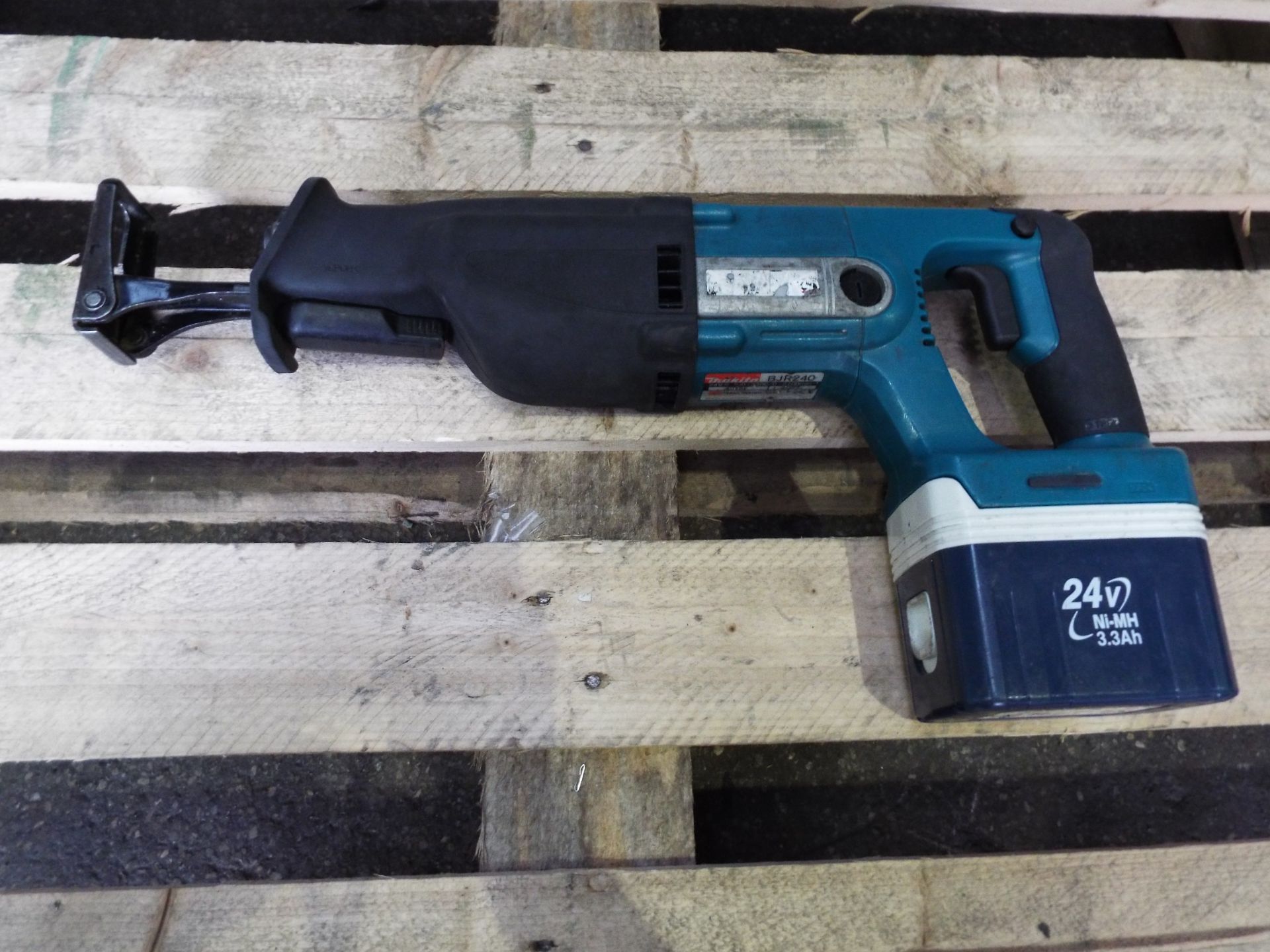 Makita BJR240 Reciprocating Saw with Battery and Charger - Bild 2 aus 7