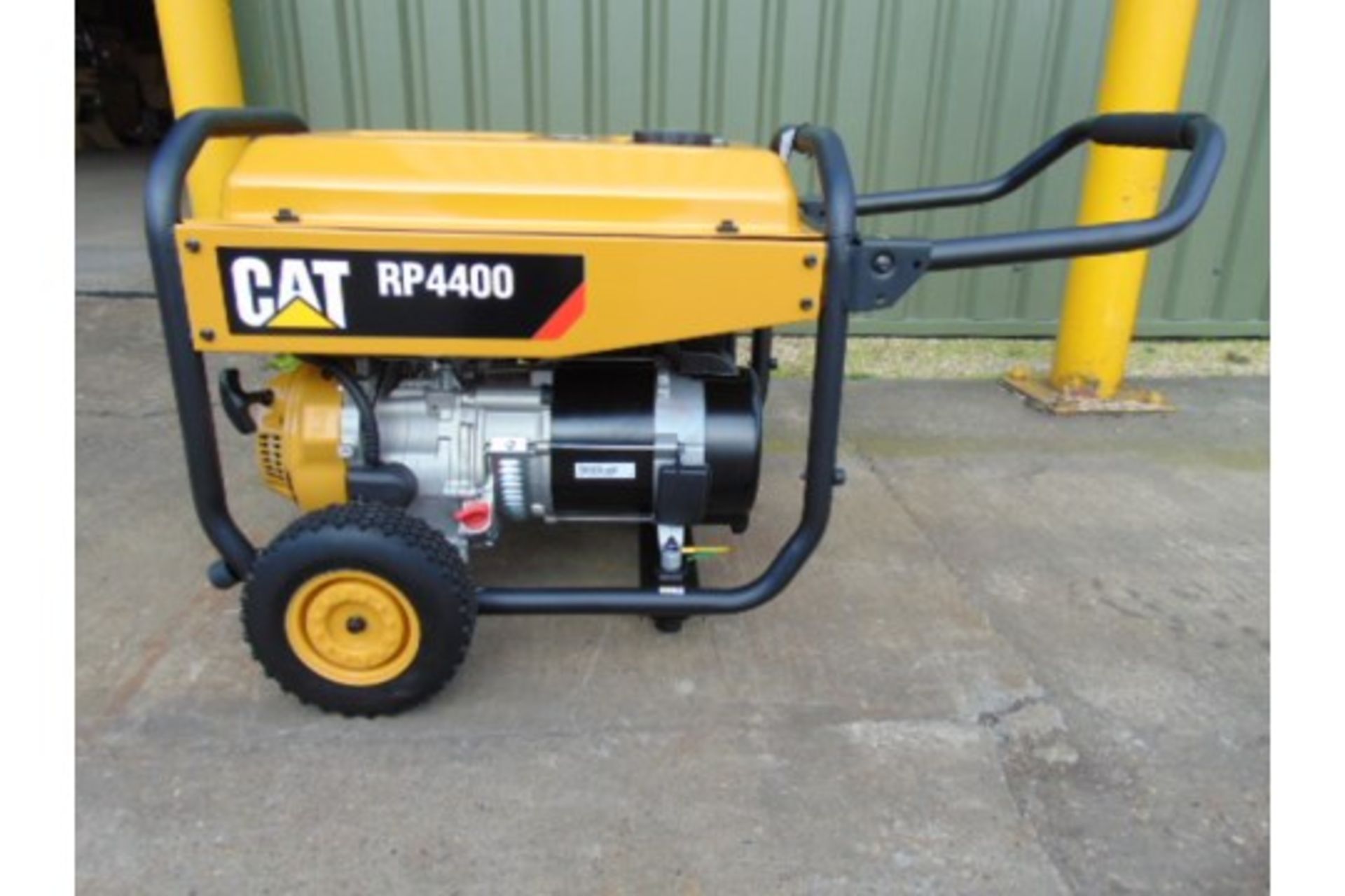 UNISSUED Caterpillar RP4400 Industrial Petrol Generator Set - Image 4 of 10