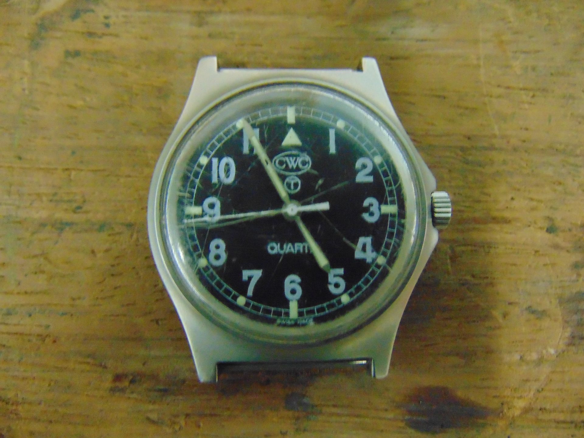 Genuine British Army, CWC quartz wrist watch - Image 4 of 5