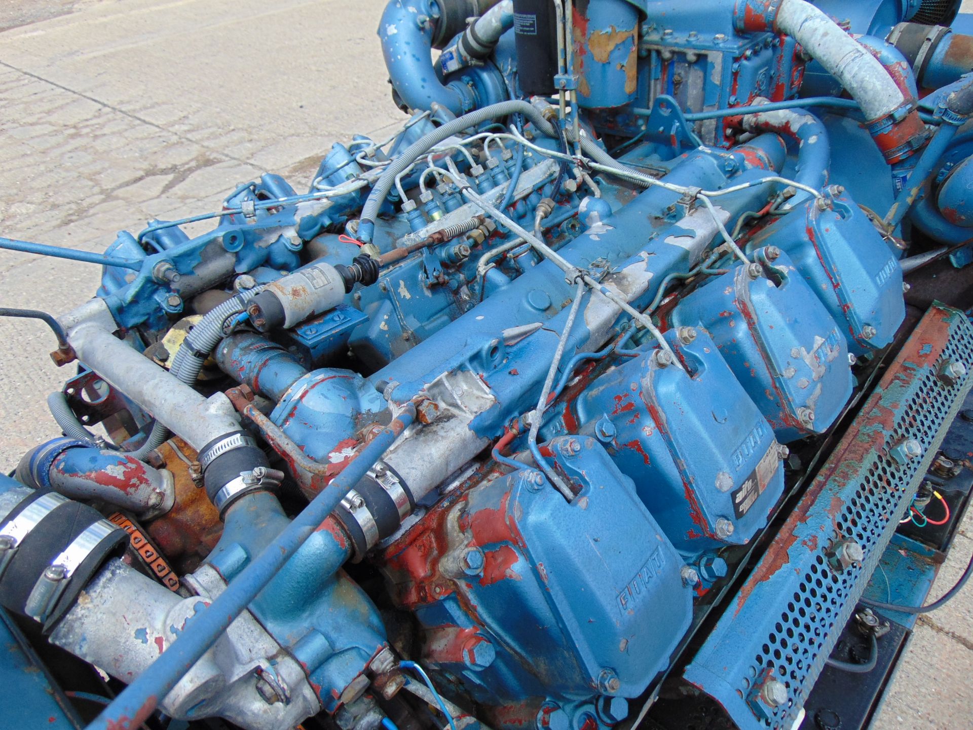 Countryman 325KVA 3 Phase FIAT V8 Twin Turbo Diesel Stamford Generator - Image 8 of 20