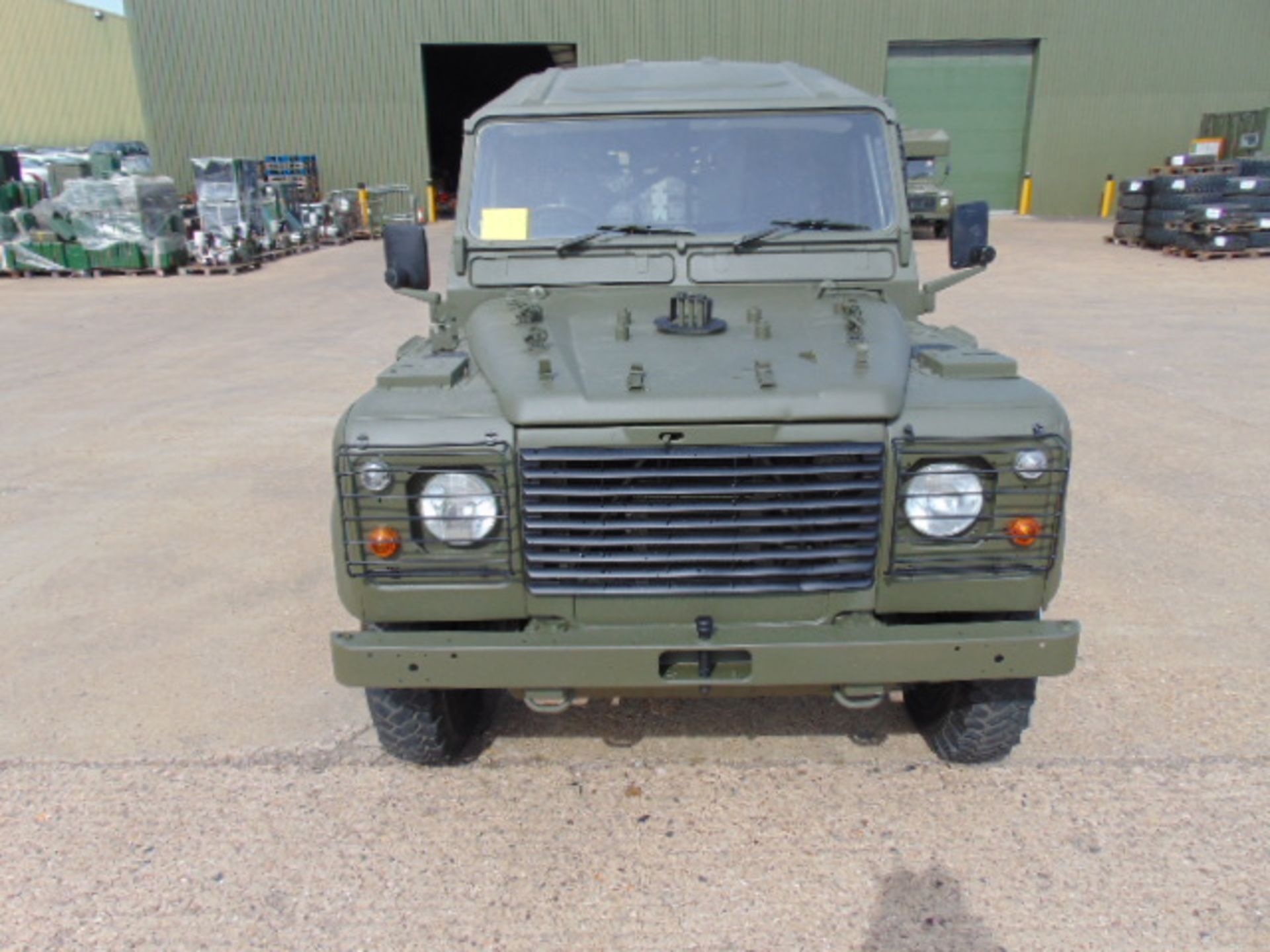 Military Specification Land Rover Wolf 110 Hard Top FFR (Radio Fit) 47,000 miles only - Bild 2 aus 21