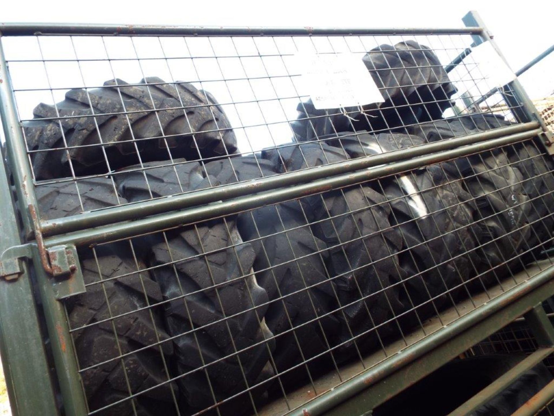 Approx 200 x Mixed JCB Telehandler Tyres - Image 32 of 38