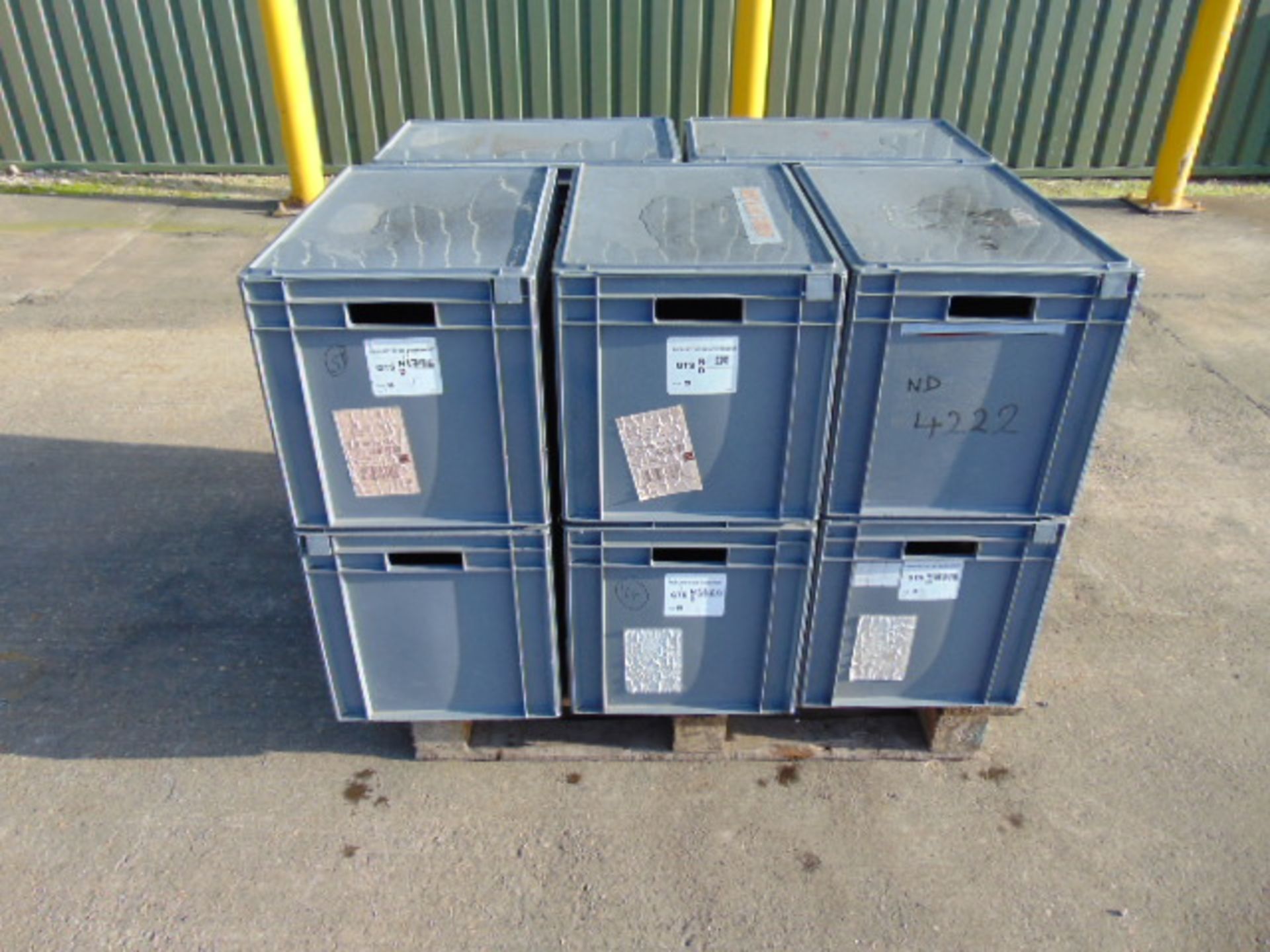 10 x Standard MoD Stackable Storage Boxes c/w Lids - Image 2 of 7