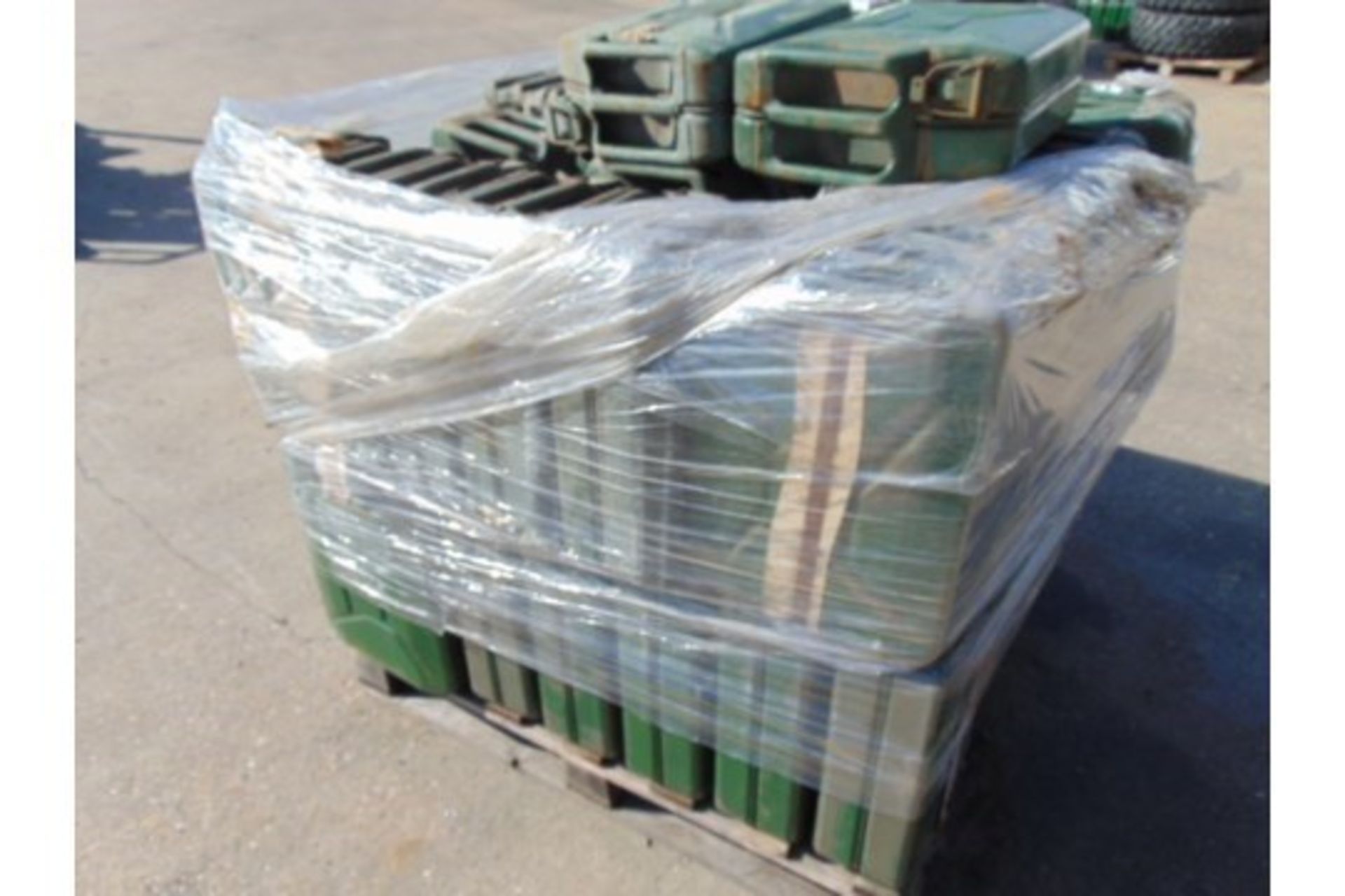 50 x Unissued NATO Issue 20L Jerry Cans - Image 4 of 6