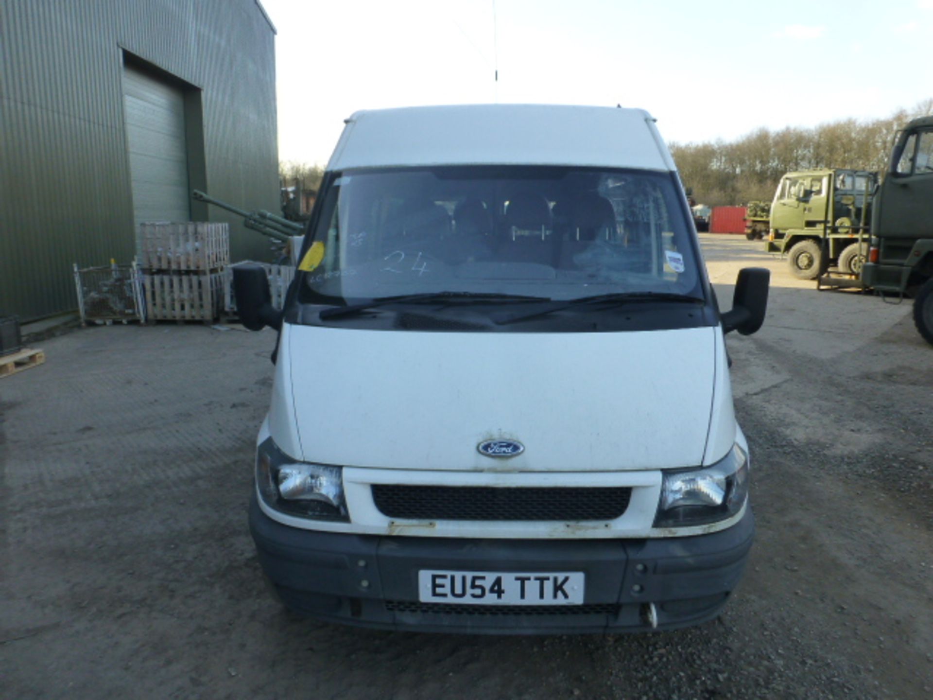 Ford Transit 11 Seat LWB Minibus - Bild 2 aus 19