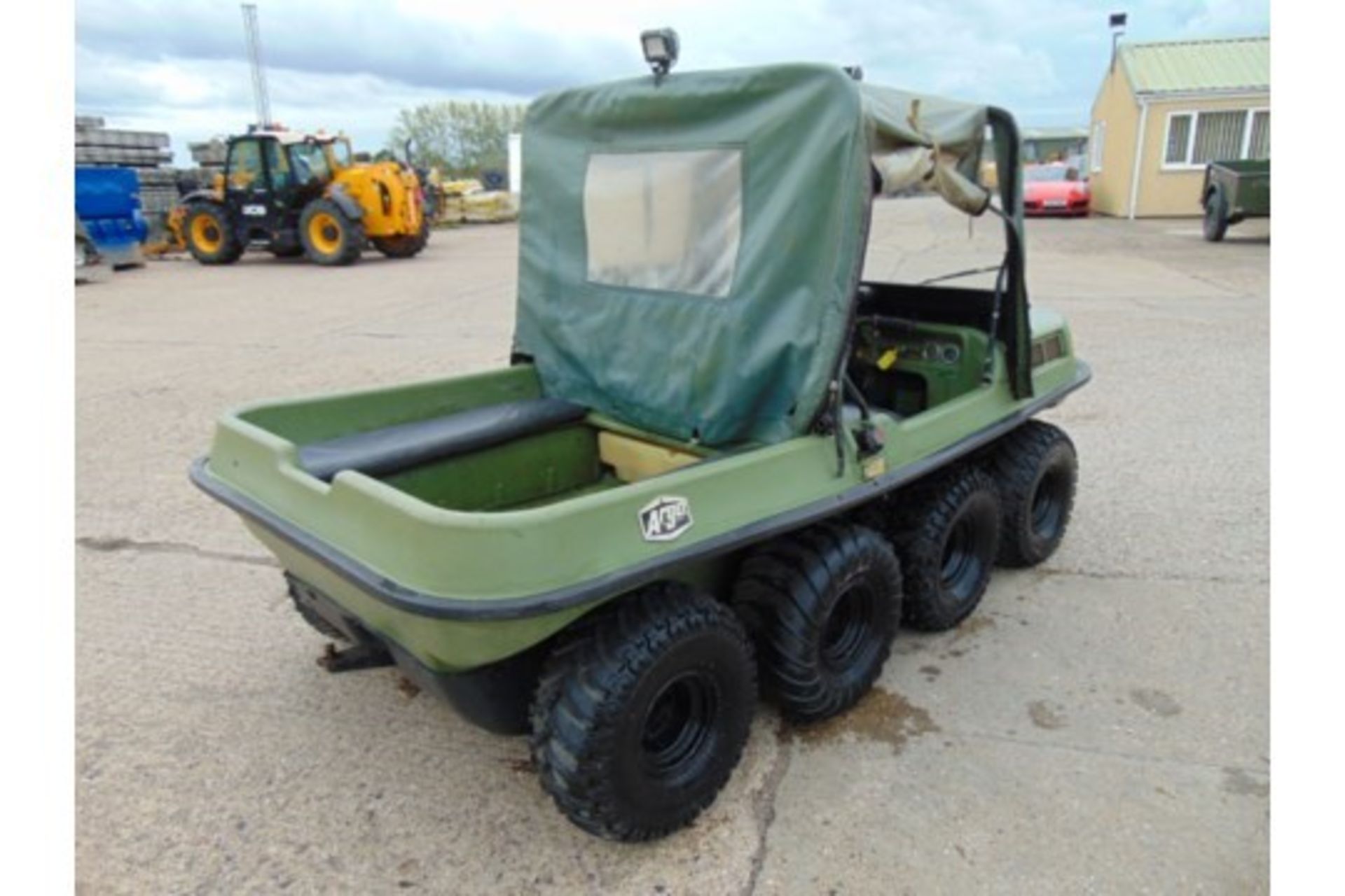 Argocat 8x8 Magnum Amphibious ATV with Canopy - Image 7 of 14