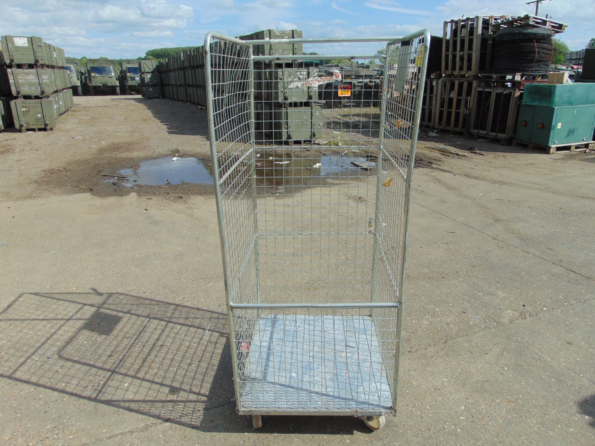 Secure Cage Trolley - Image 2 of 5