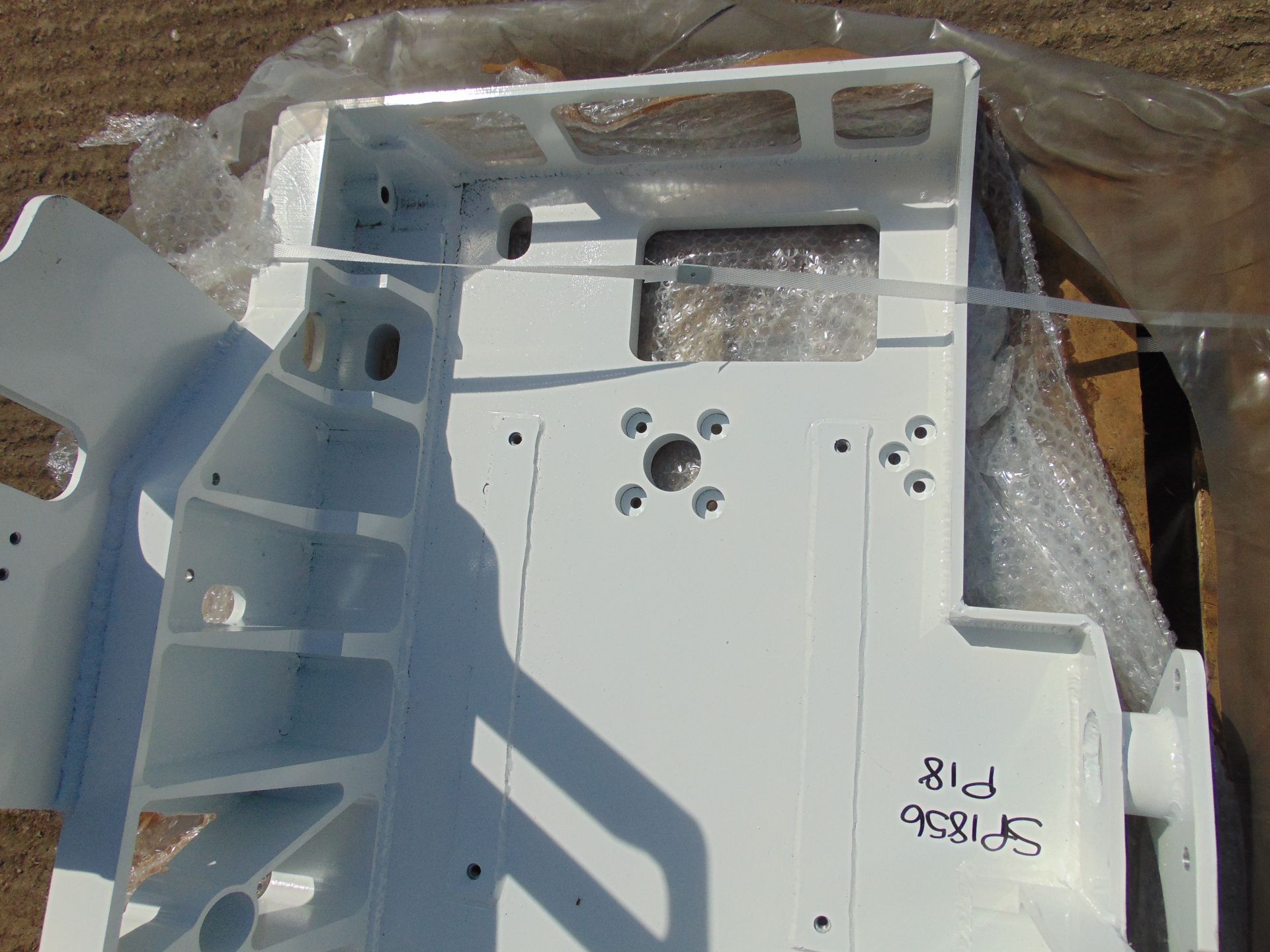 FV Seat Platform Sub Frame P/No FV2267940 - Image 4 of 7