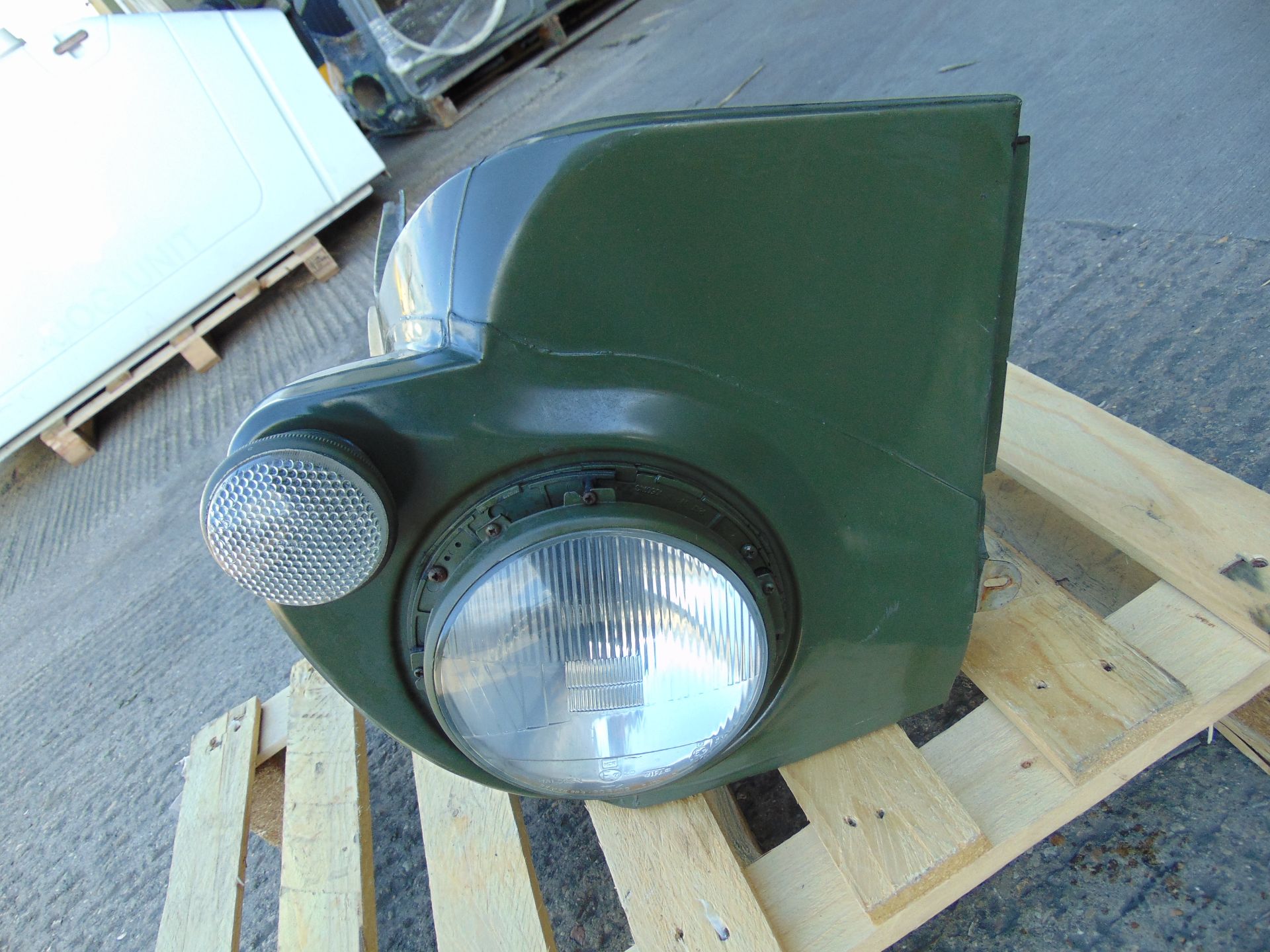 Bedford MJ RH Head Lamp Panel with Headlamp and Indicator - Bild 2 aus 6