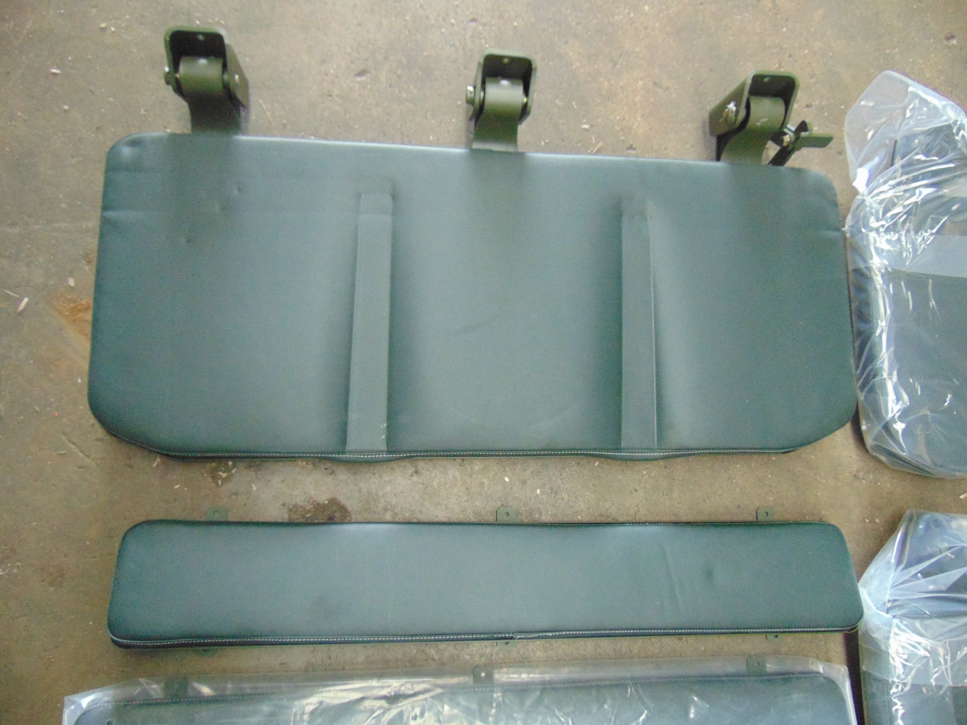 Unissued FV Crew Seating Assembly - Image 5 of 9