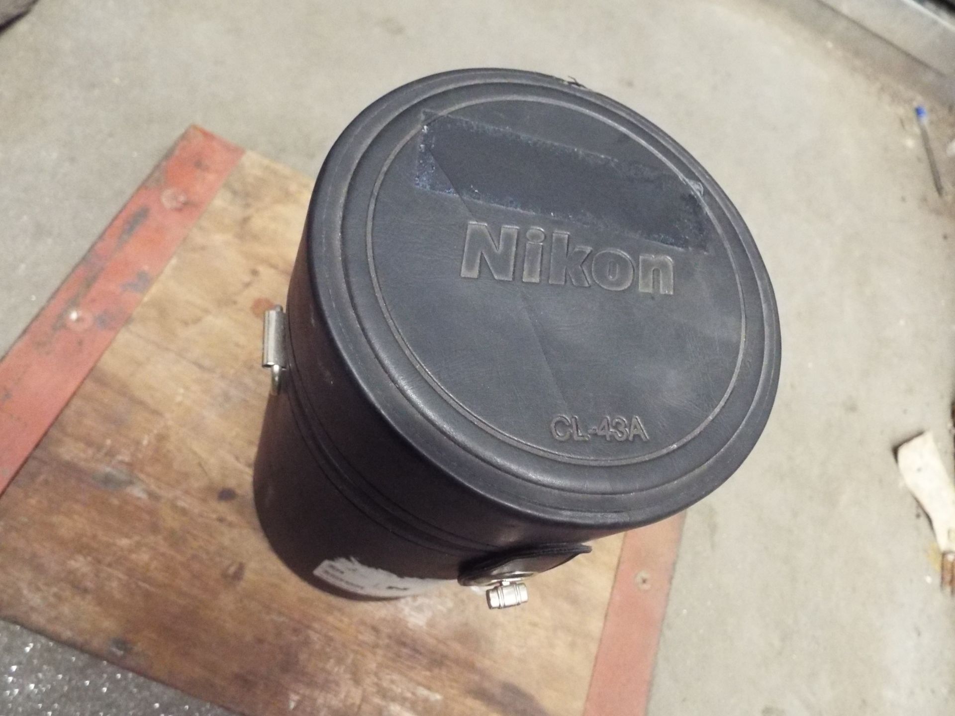 Nikon ED AF Nikkor 80-200mm 1:2.8 D Lense with Leather Carry Case - Bild 7 aus 7