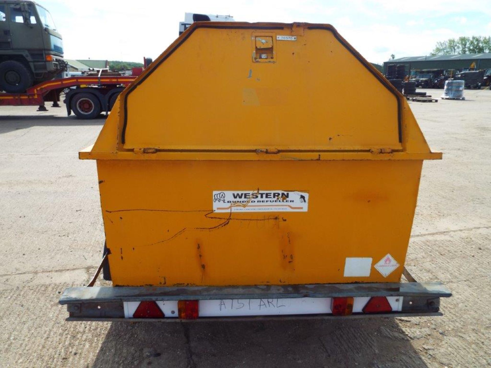 Western Trailers 2000L Twin Axle Bunded Refueller Trailer - Image 6 of 15