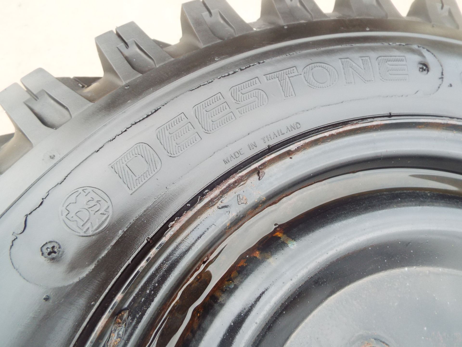 4 x Deestone Extra Traction 6.00-16 Tyres with 5 Stud Rims - Bild 3 aus 7