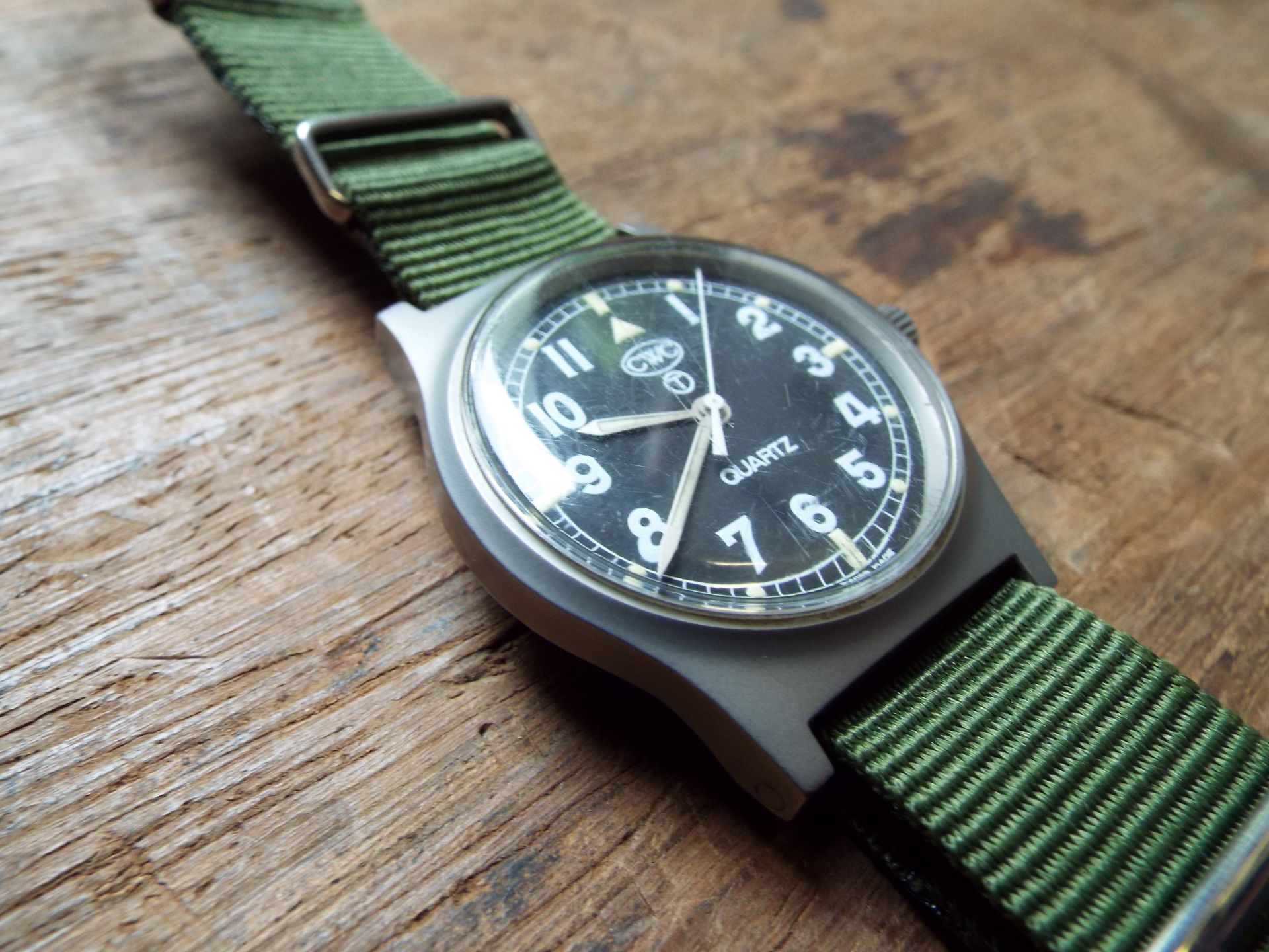 Genuine British Army, CWC quartz wrist watch - Image 4 of 6