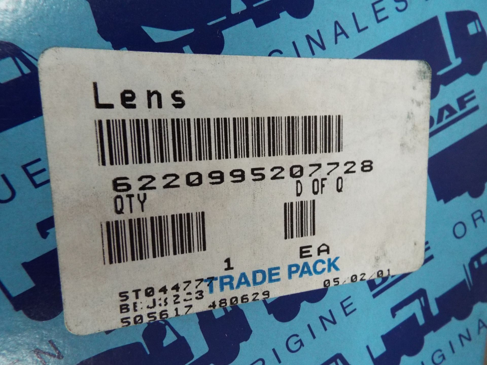 8 x Bendix Marker Lamps and 5 x DAF Lenses - Image 9 of 10
