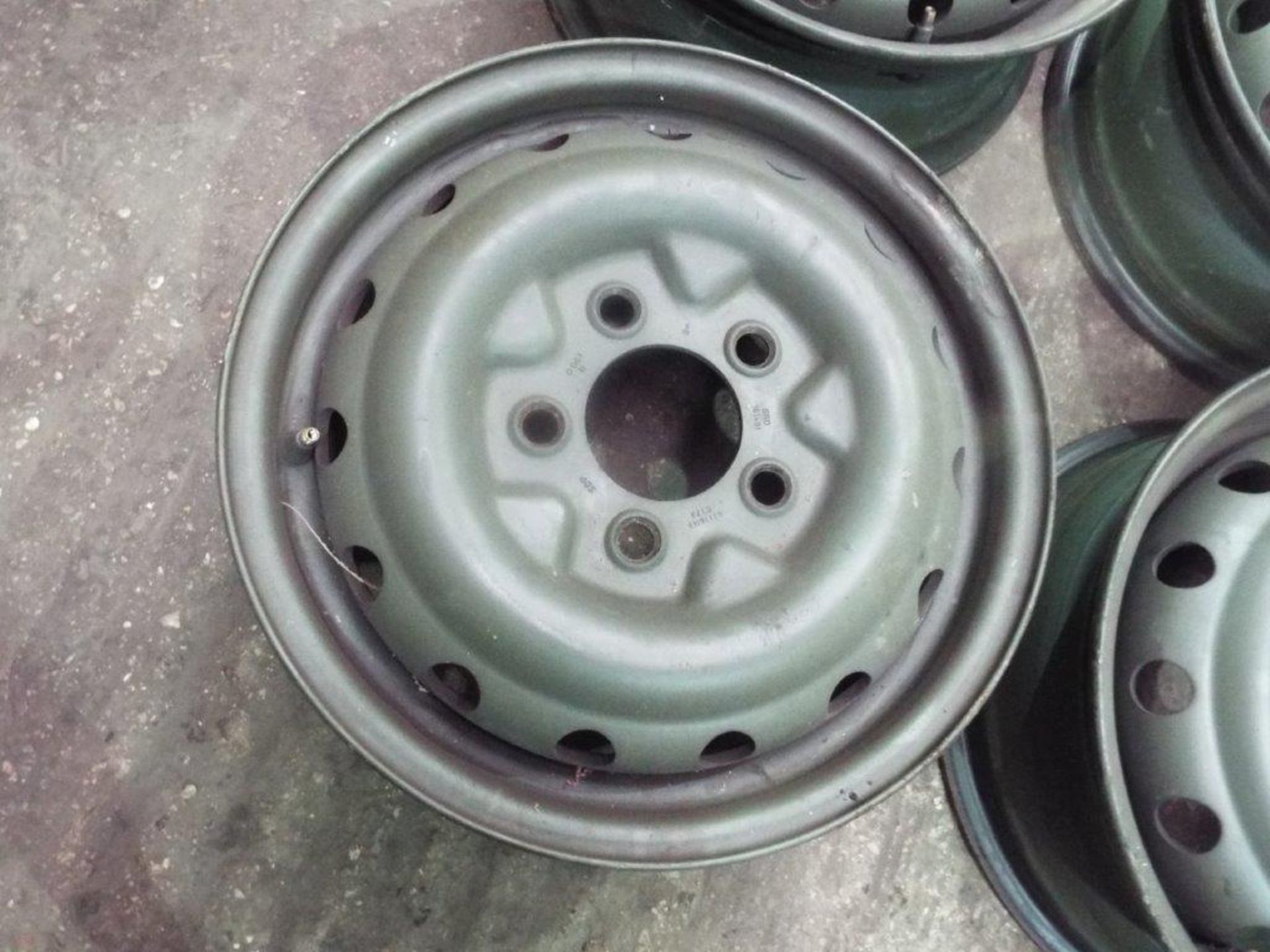 4 x Pinzgauer 6JX16H" ET73 Wheel Rims - Image 2 of 6