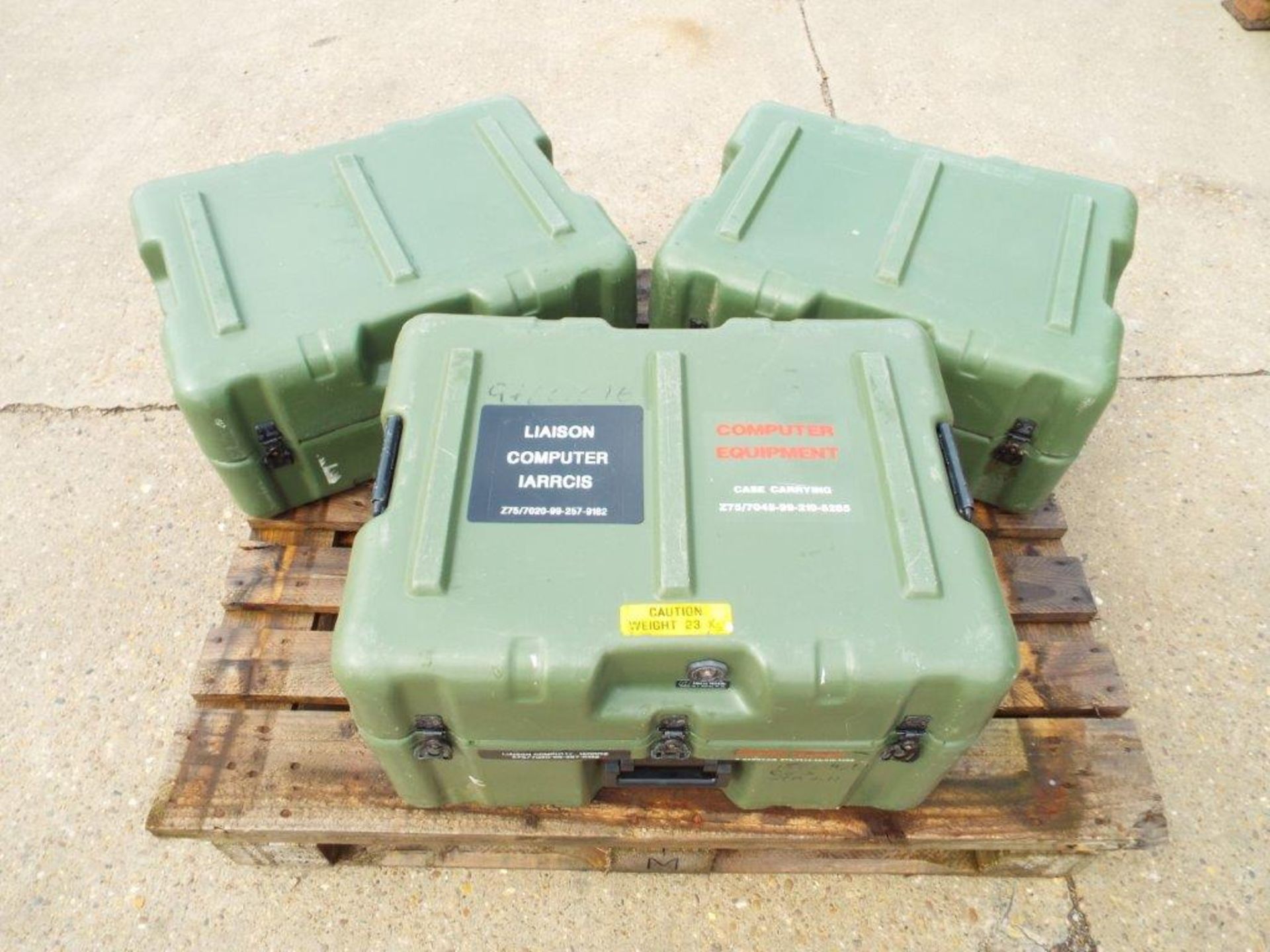 3 x Heavy Duty Military Stacking Transit / Storage Cases