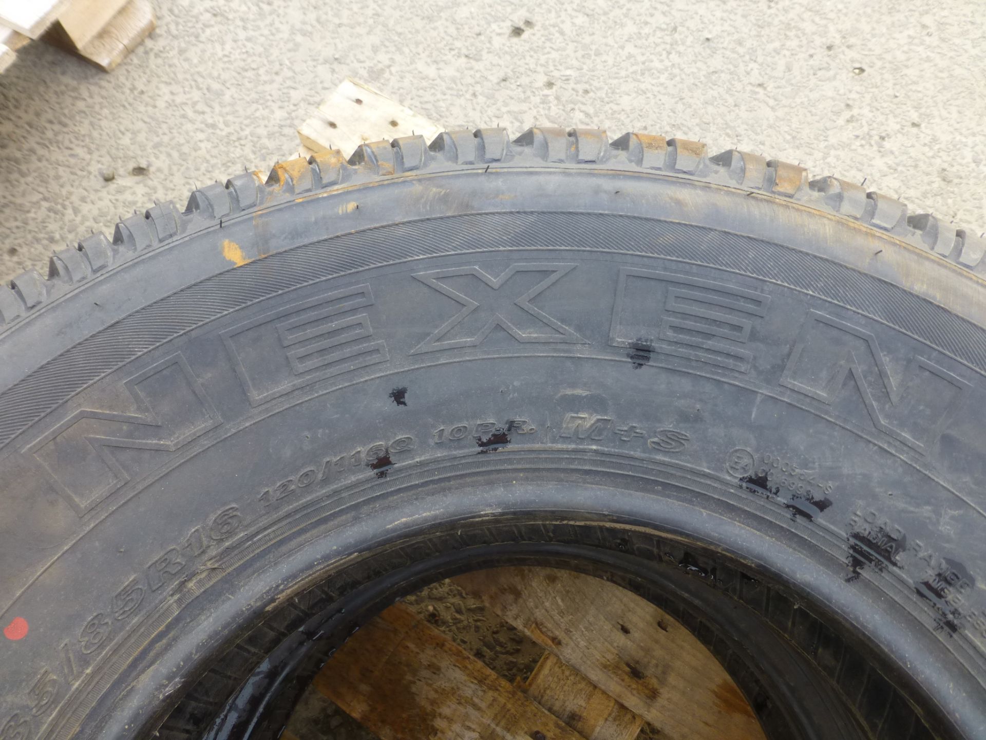 2 x Nexen Roadian ATII LT235/85 R16 Tyres - Bild 5 aus 6