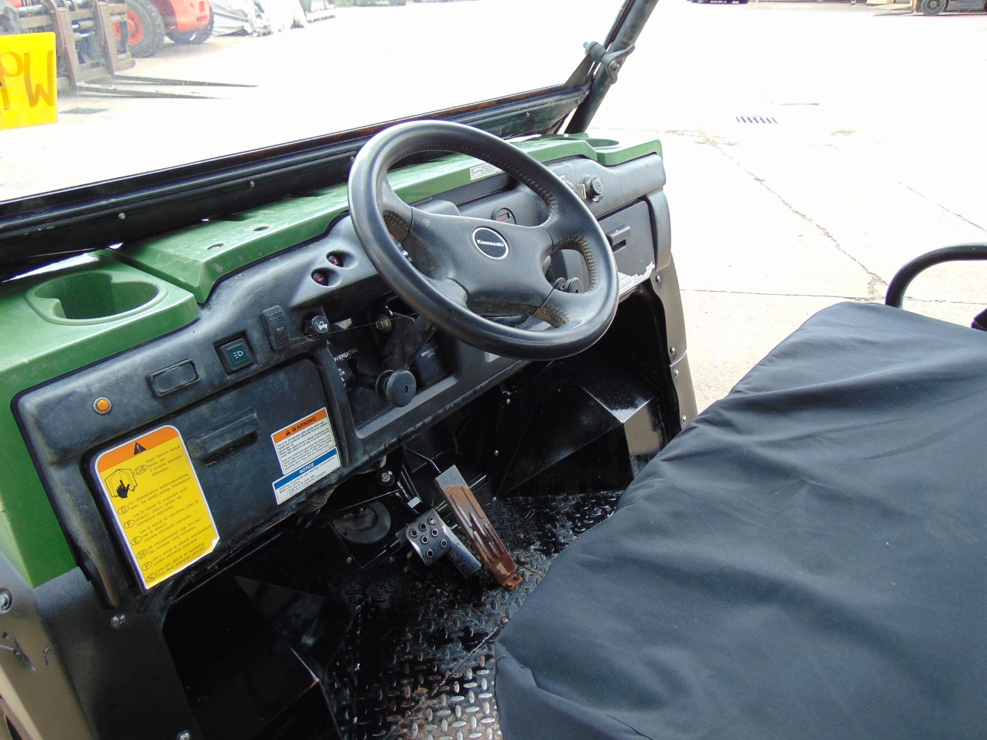 Kawasaki Mule 4010 Trans 4x4 Diesel Utility Task Vehicle ONLY 1,672 HOURS! - Image 9 of 22