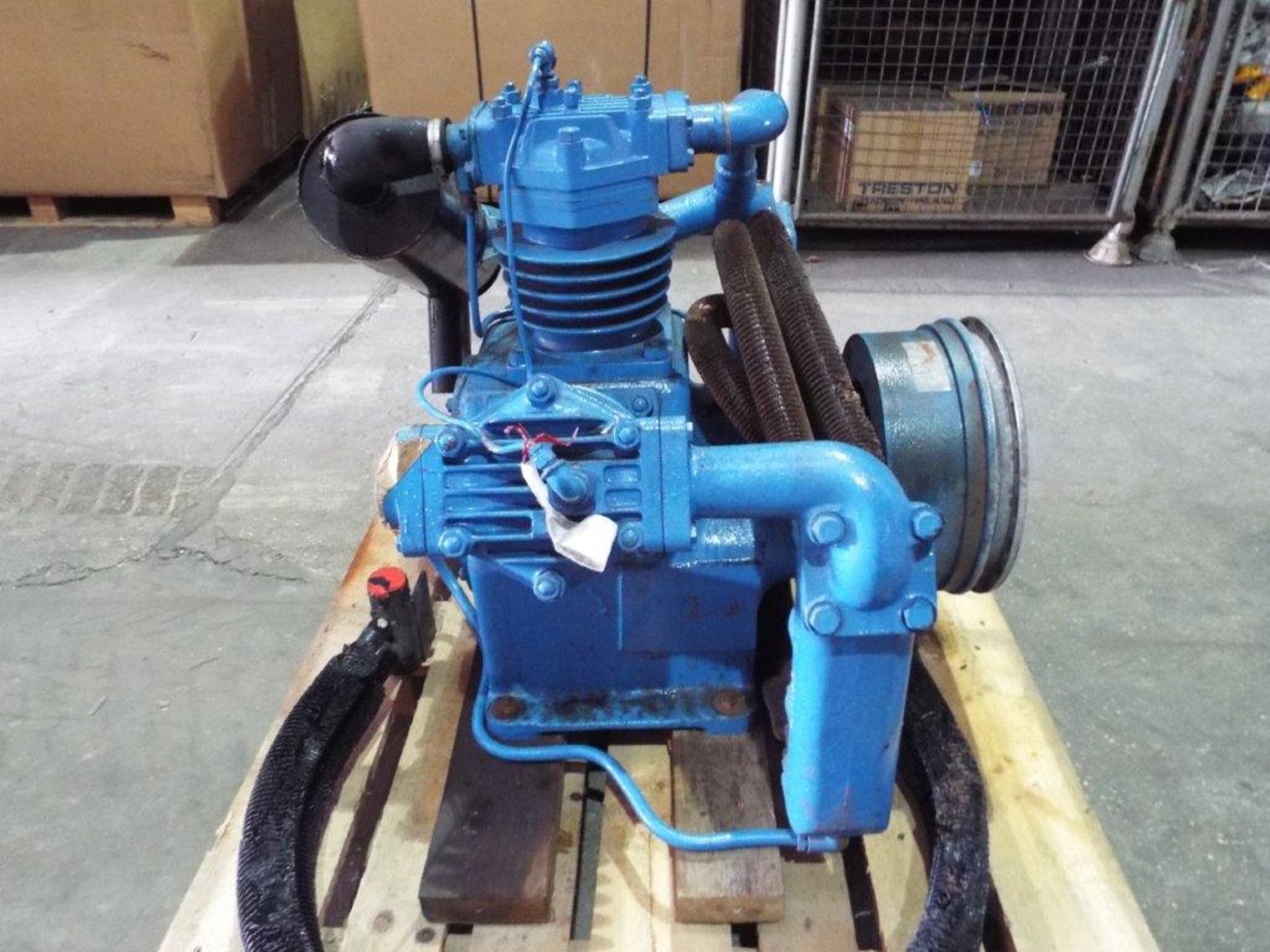 Worthington-Simpson AWT10 3 Cylinder Compressor. - Bild 3 aus 11