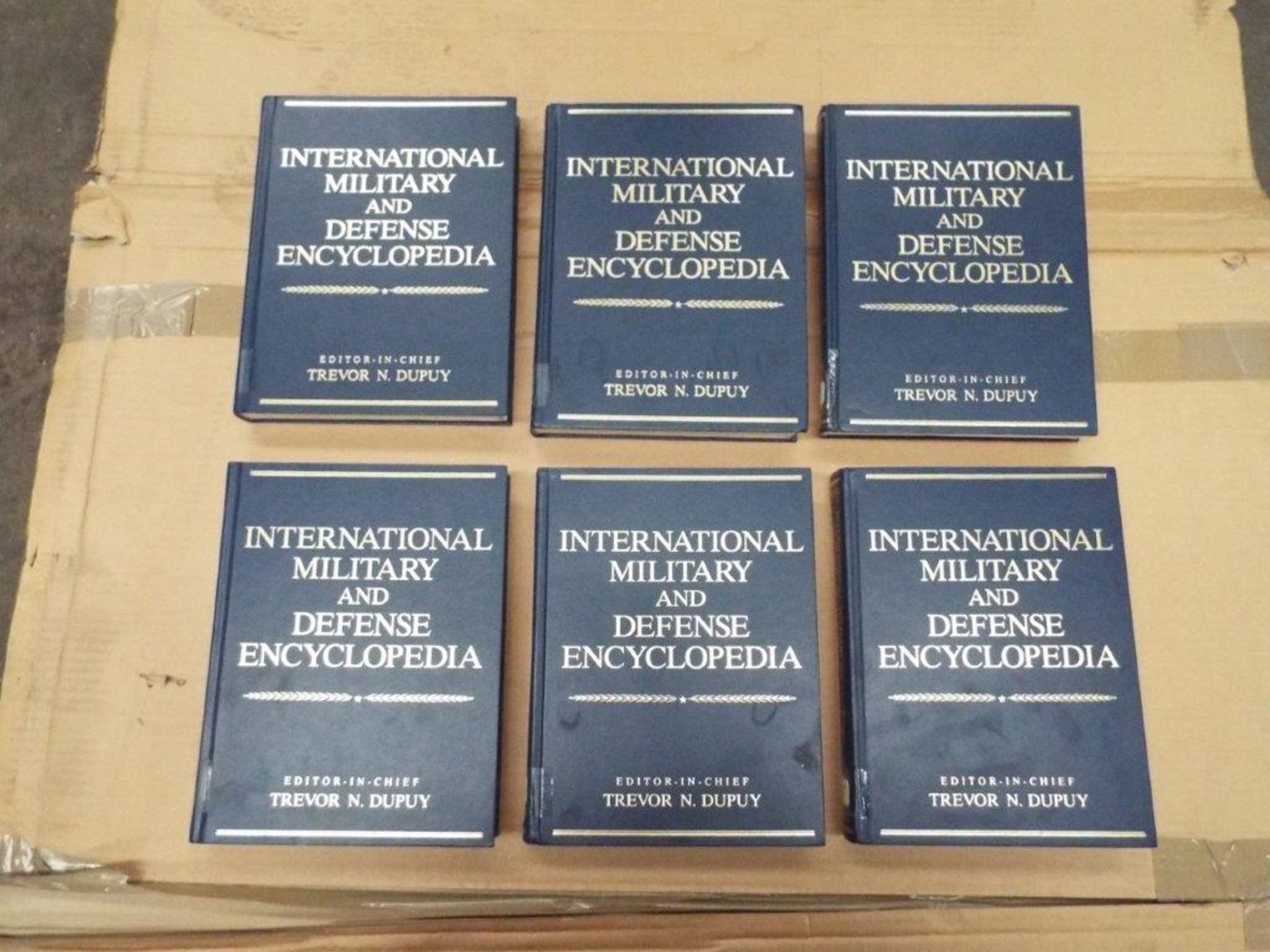 International Military and Defence Encyclopedia Vol. 1-6