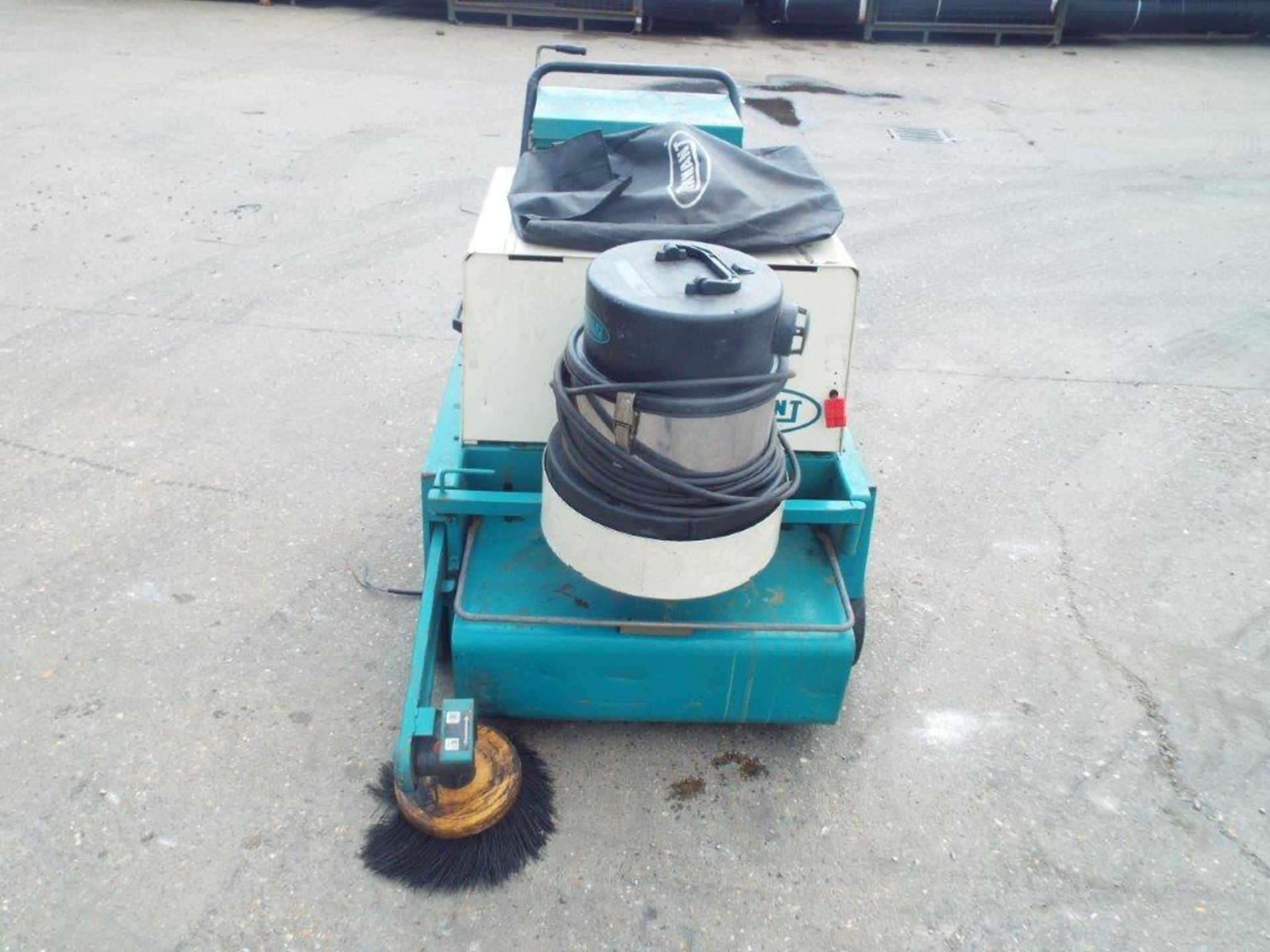 Tennant 42E Walk Behind Electric Sweeper - Bild 6 aus 14