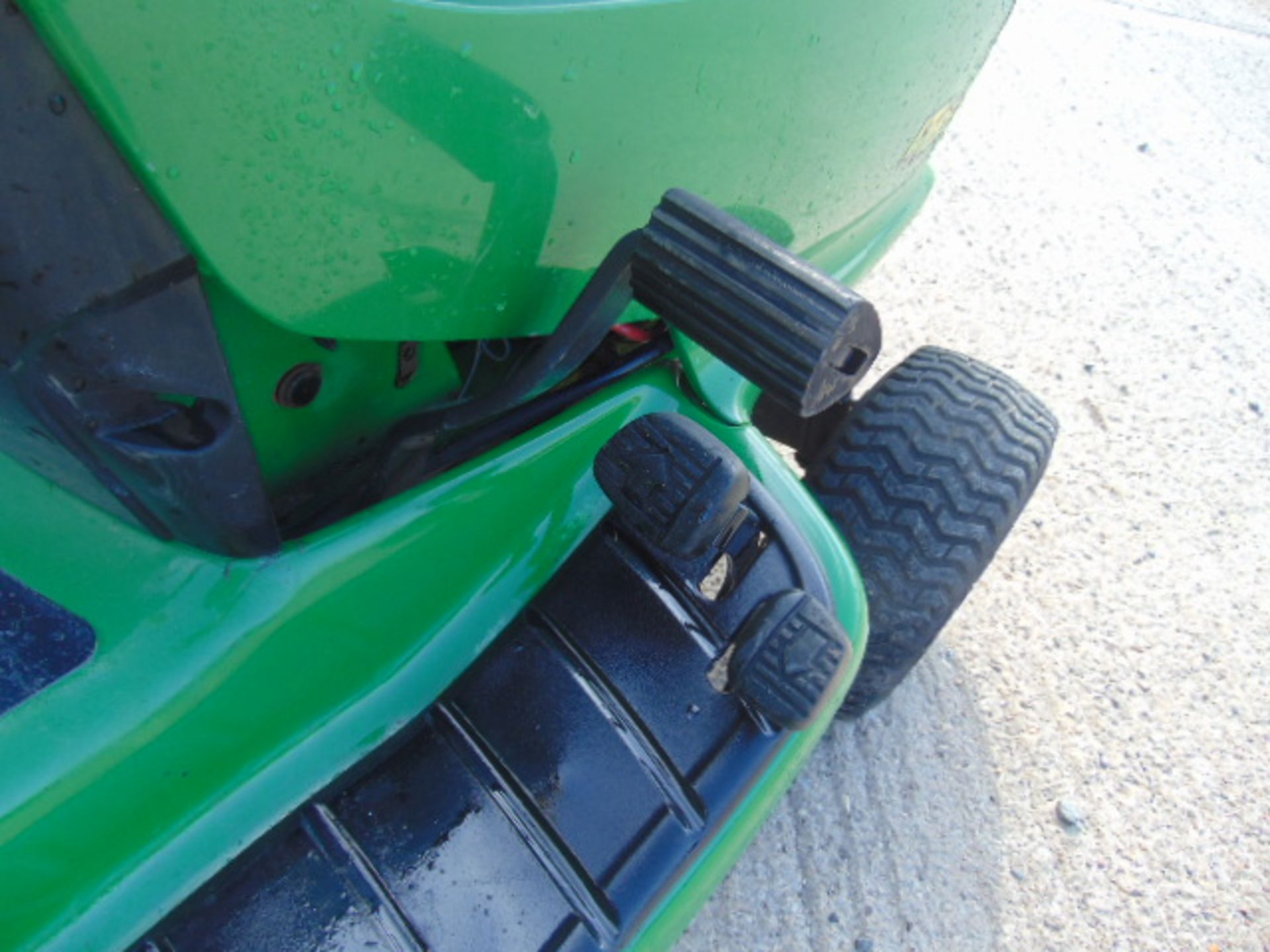 John Deere LT155 15hp Lawn Tractor. - Image 13 of 20