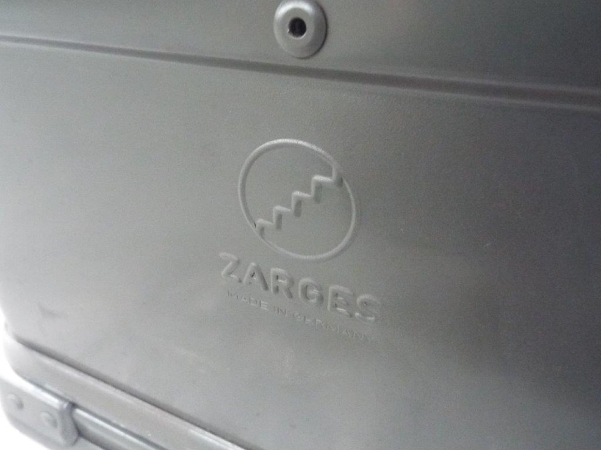 2 x Heavy Duty Zarges Aluminium Cases - Image 7 of 8