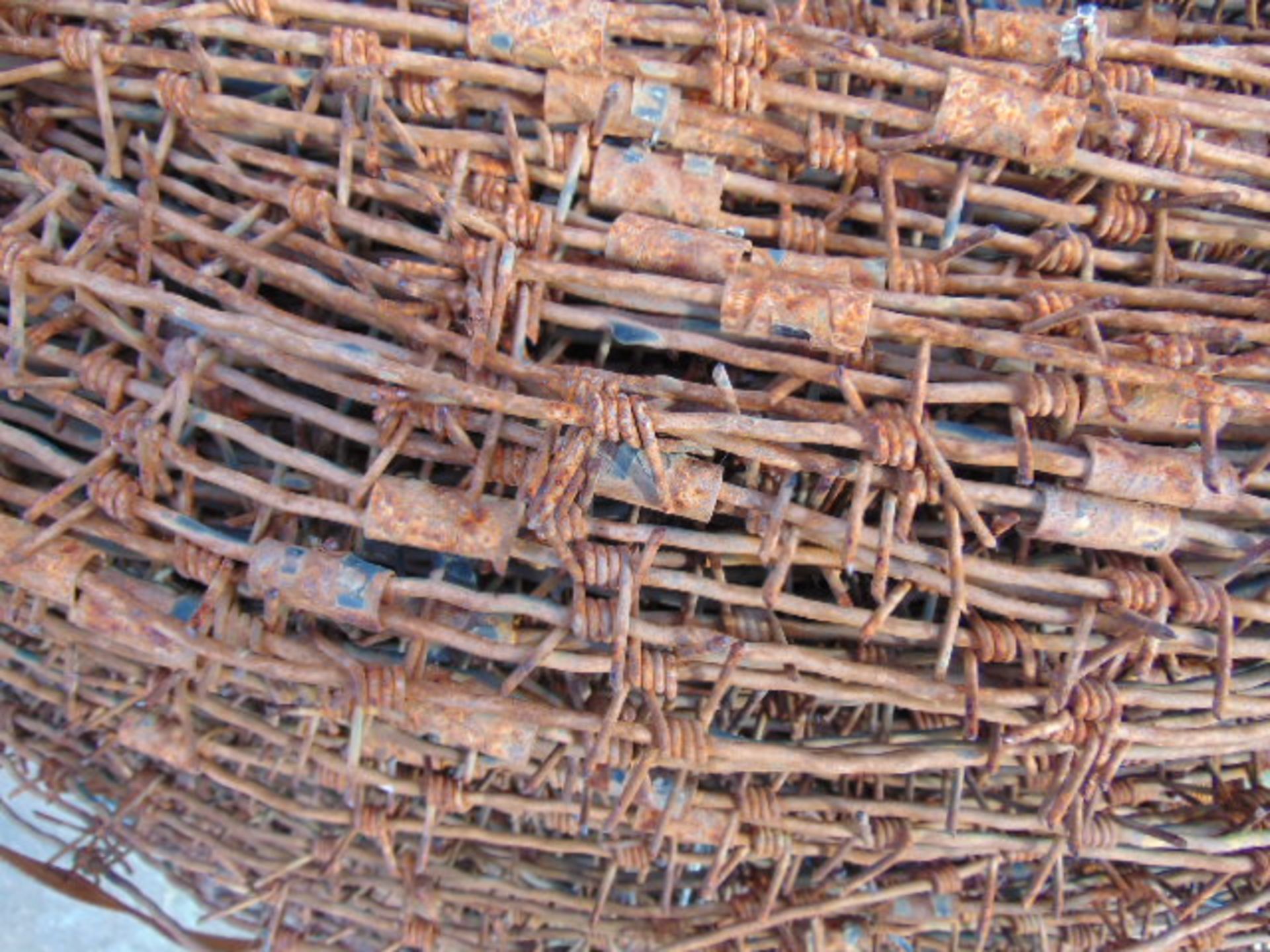 2 x Pallets of Barbed Wire - Image 4 of 5