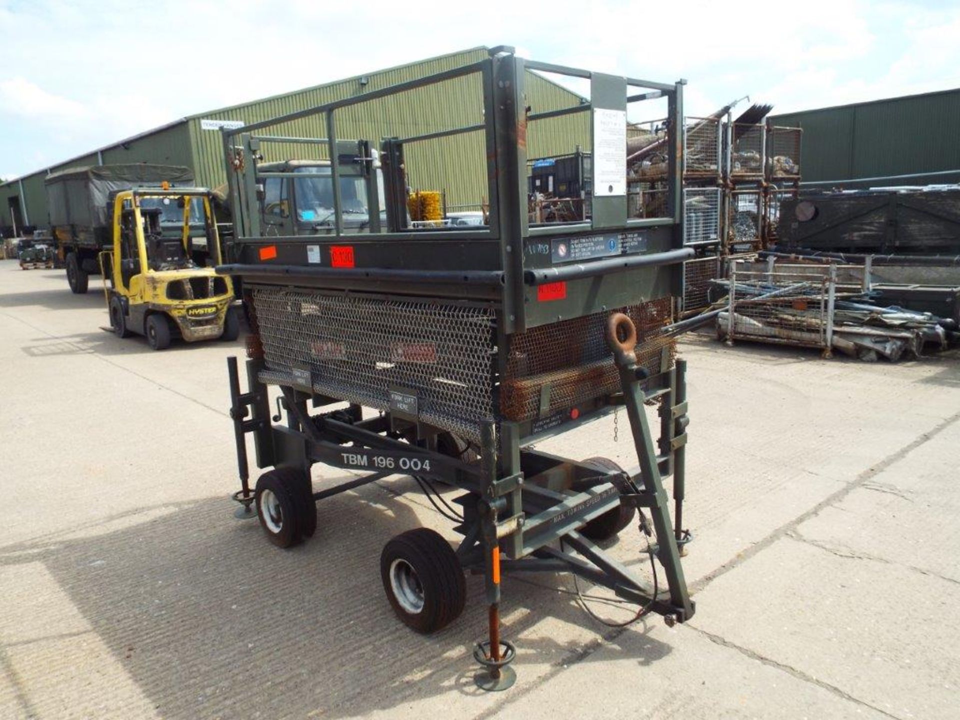 UK Lift 4m Mobile Hydraulic Work Platform - Image 8 of 14