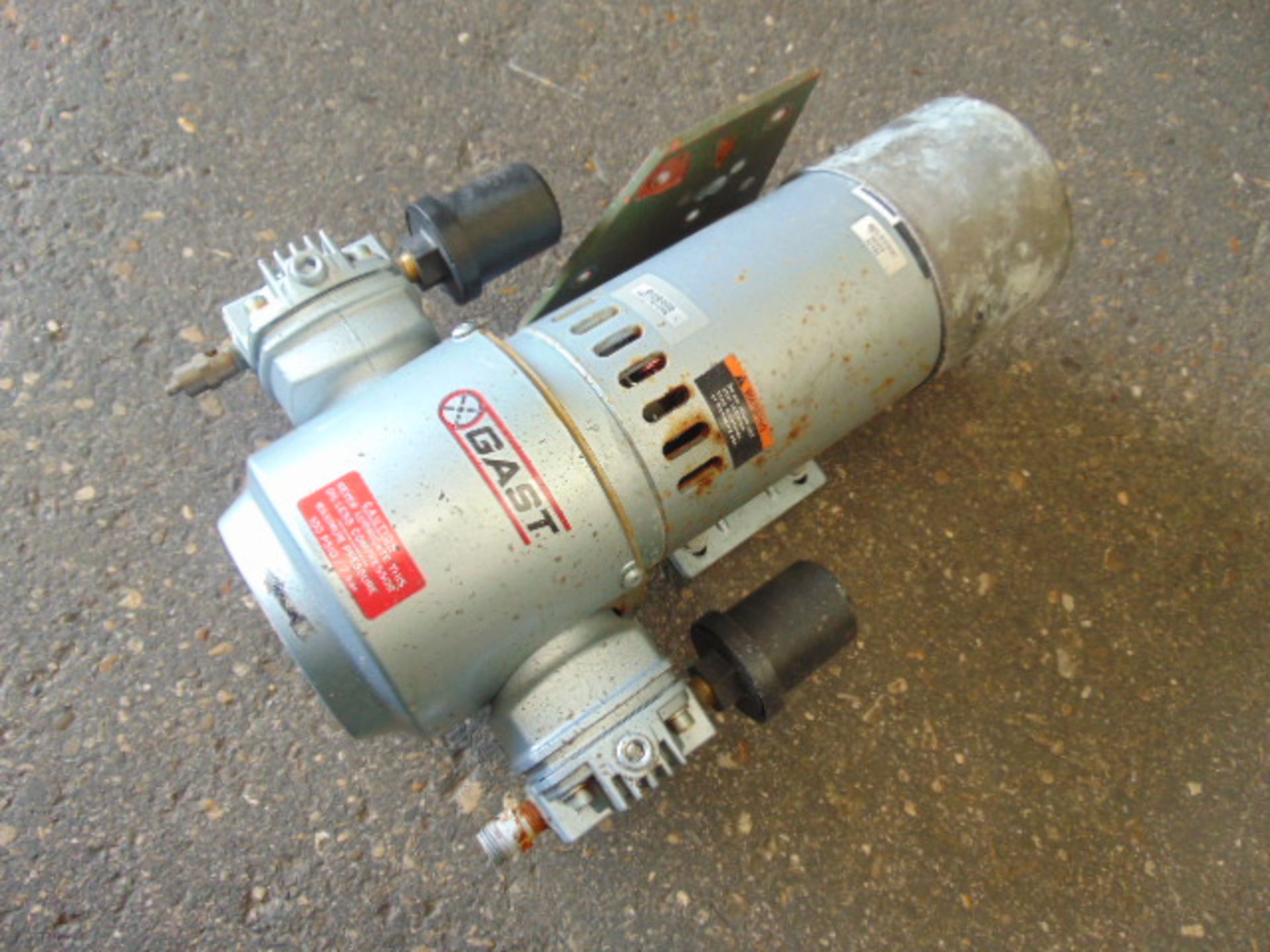 Gast 24V Compressor