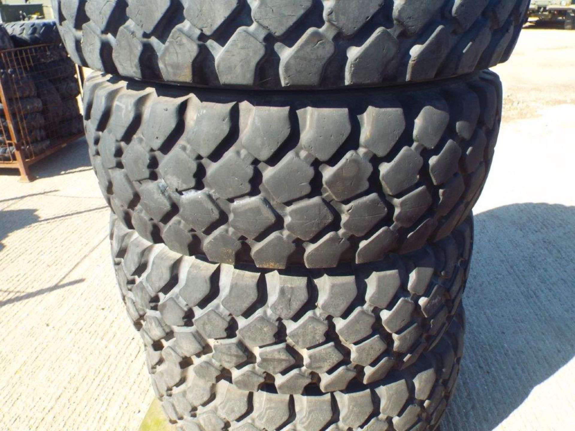 4 x Michelin XZL 395/85 R20 Tyres with 10 Stud Rims - Image 4 of 9
