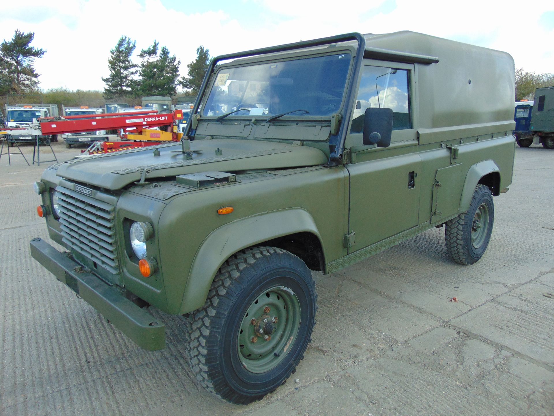 Land Rover TITHONUS 110 Hard Top - Image 3 of 17