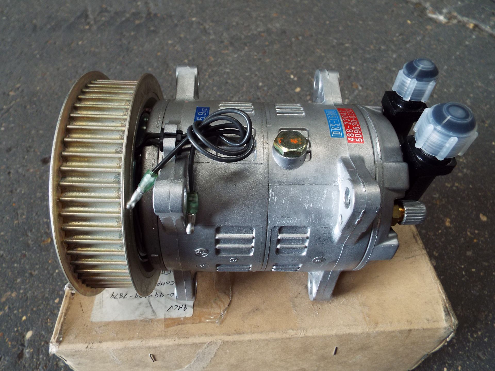 York DKS-15BH Air Conditioning Pump - Image 2 of 6