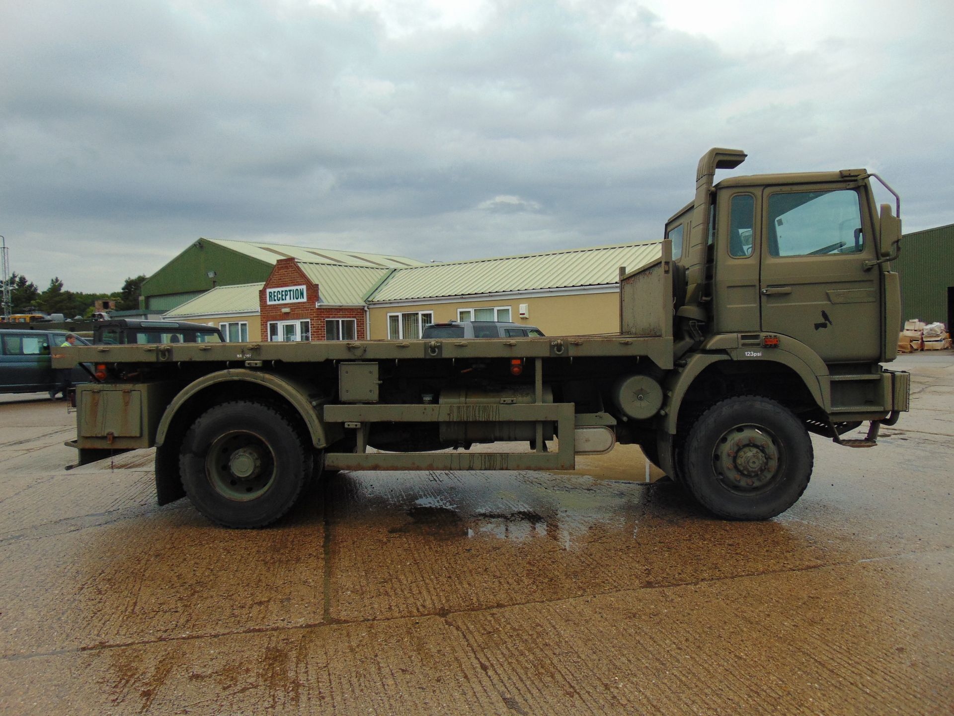 Renault G300 Maxter RHD 4x4 8T Cargo Truck complete with winch - Image 6 of 16
