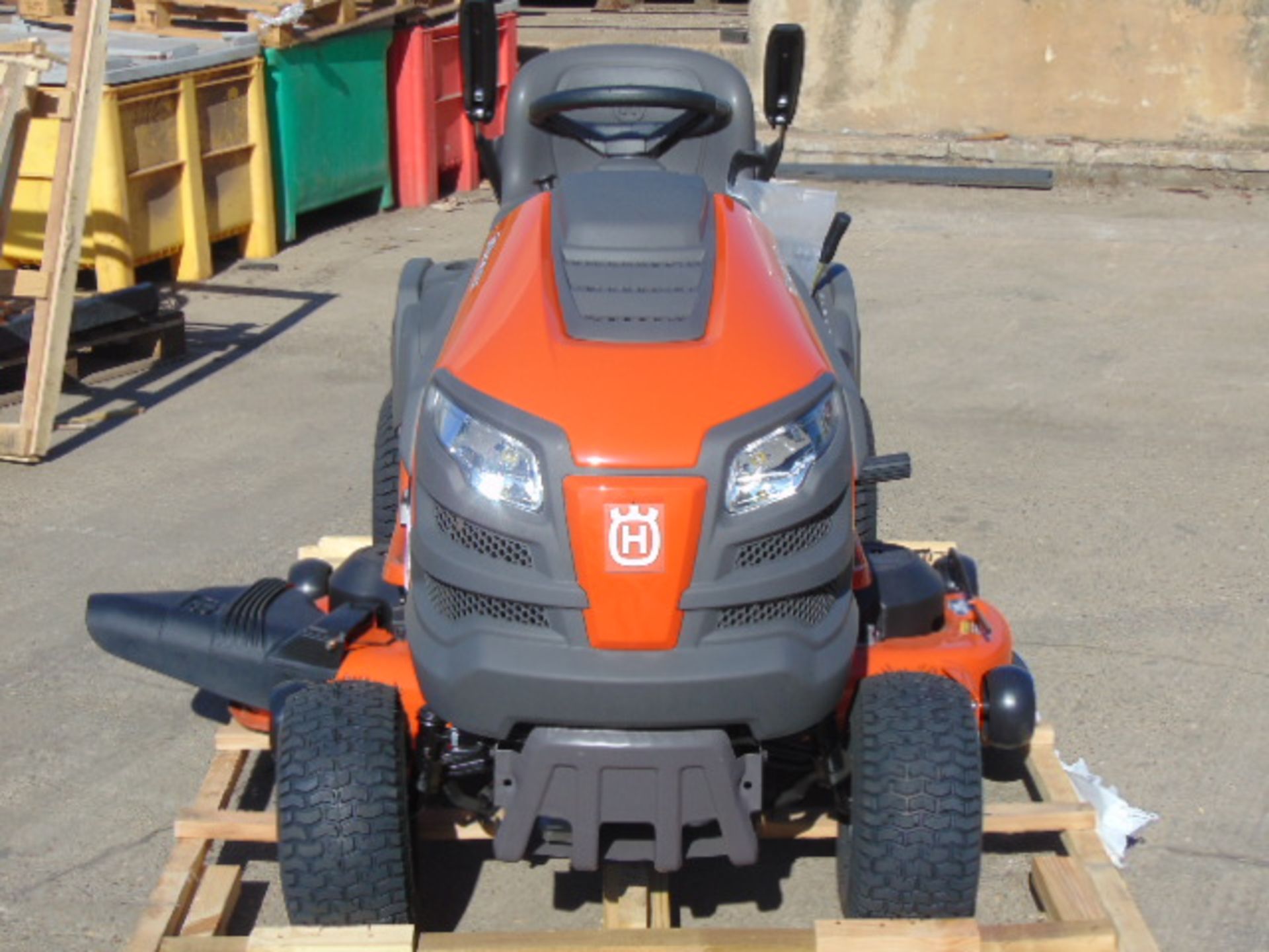 New Unused Husqvarna YTA24V48 24-HP V-twin Automatic 48-in Ride On Lawn Tractor - Image 2 of 25