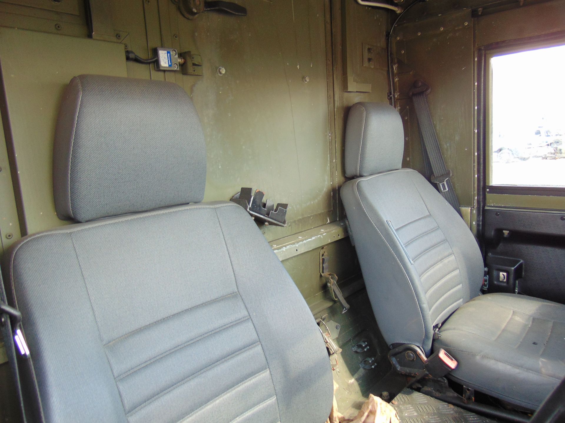 Military Specification Land Rover Wolf 130 ambulance. - Image 11 of 18