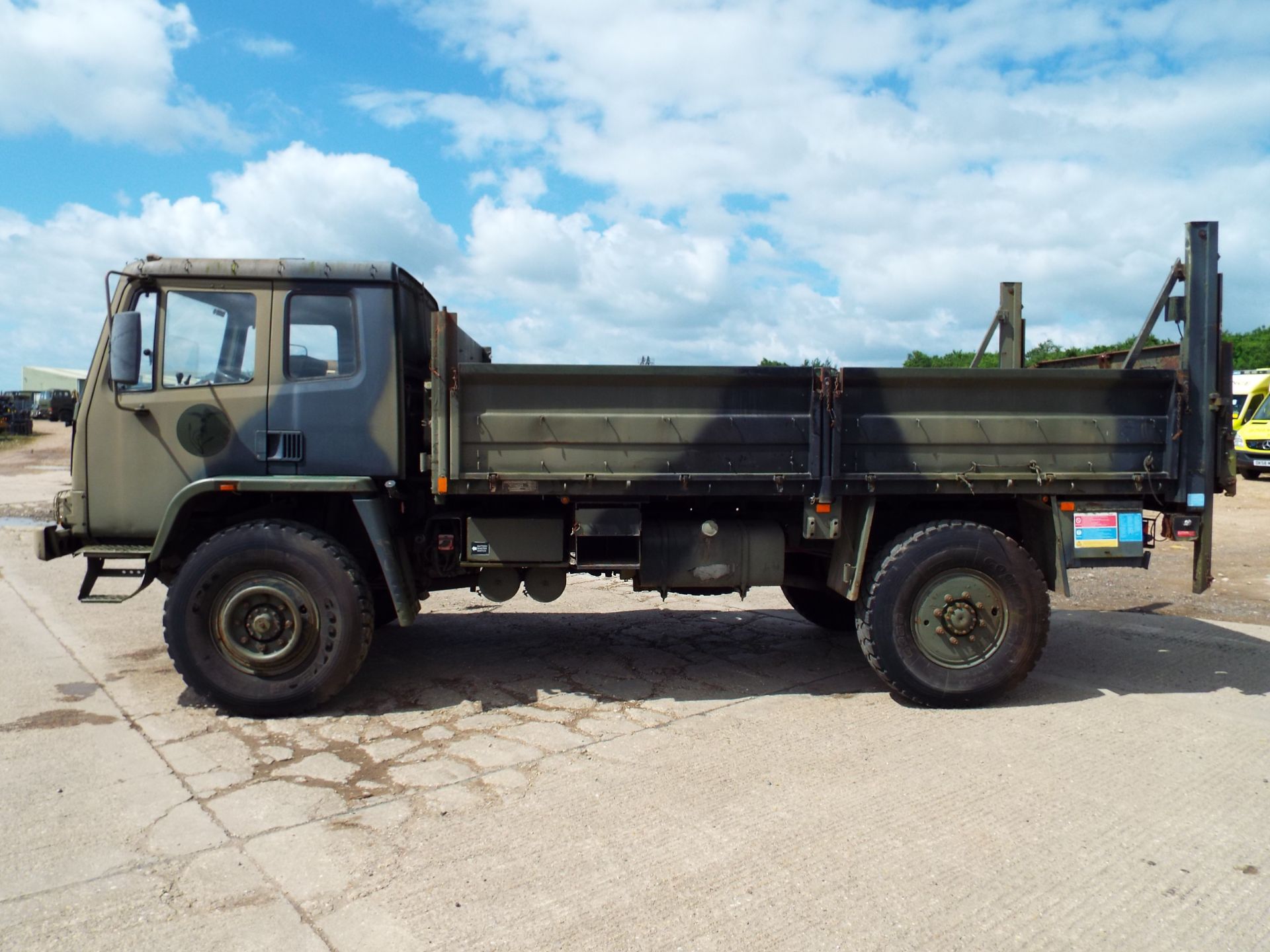 Leyland Daf 45/150 4 x 4 with Ratcliff 1000Kg Tail Lift - Image 4 of 20