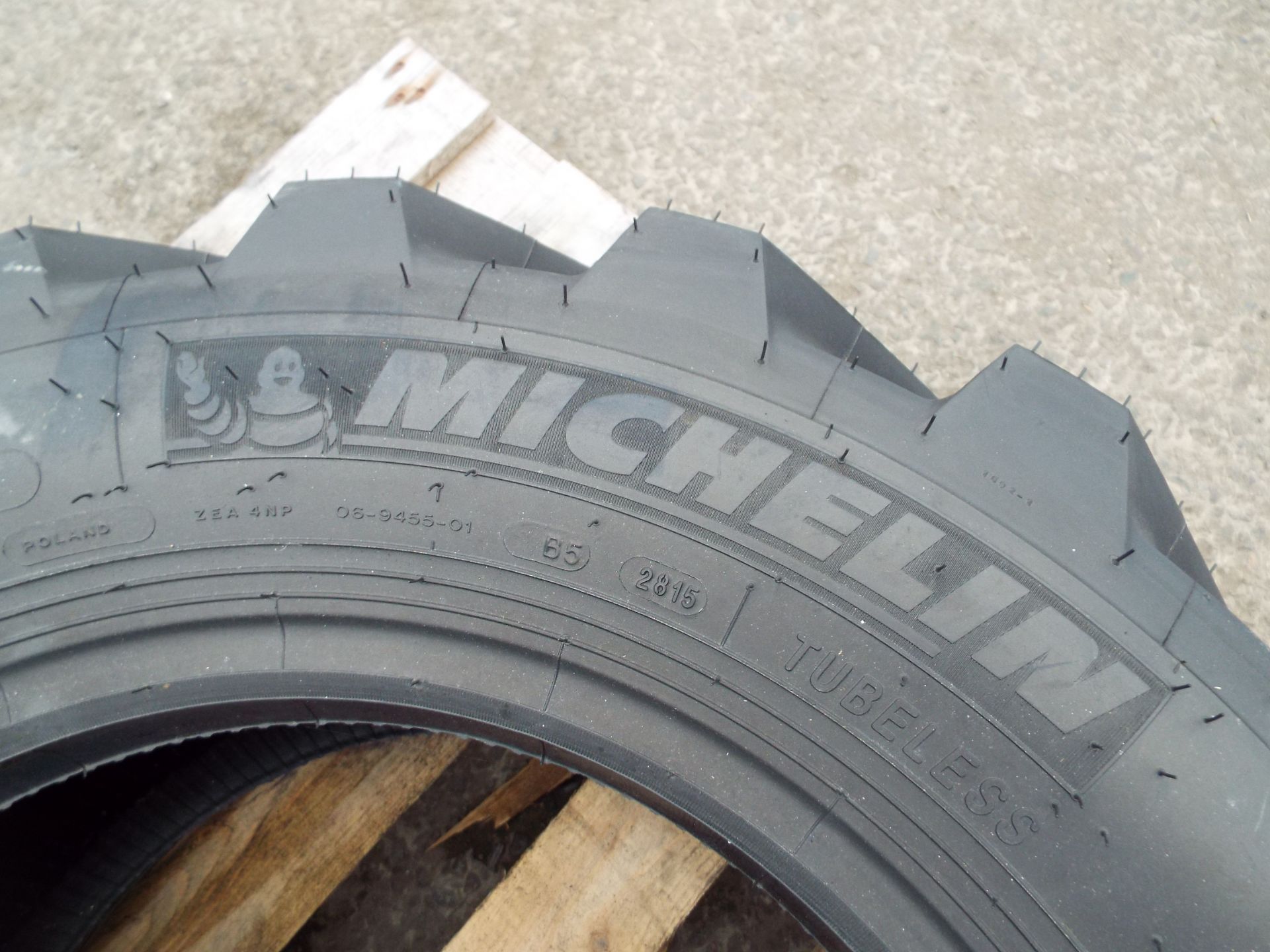 Michelin Power CL 280/80-18 Tyre - Bild 2 aus 6