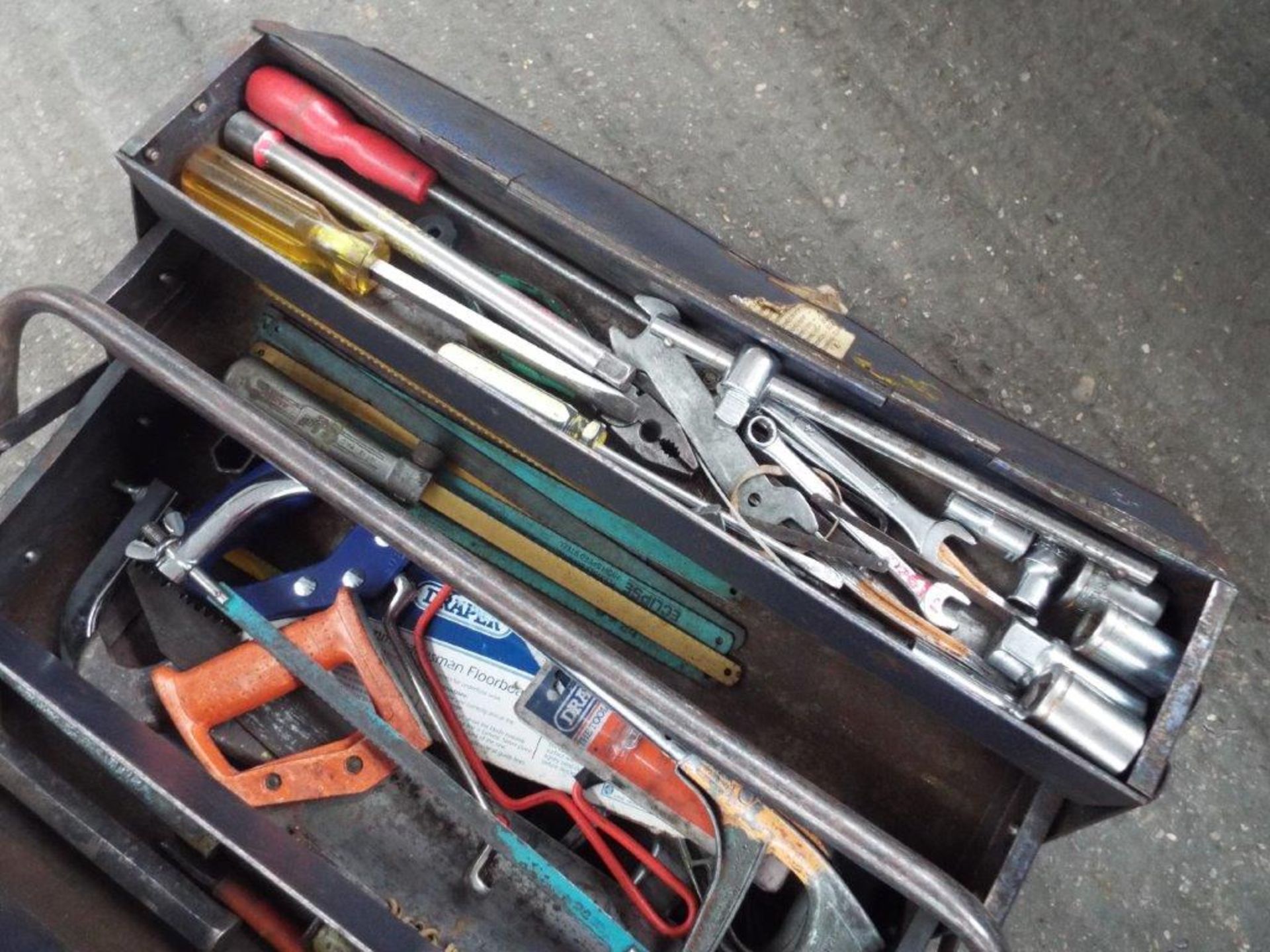 Heavy Duty Steel Cantilever Tool Box Complete with a Selection of Tools. - Image 3 of 6
