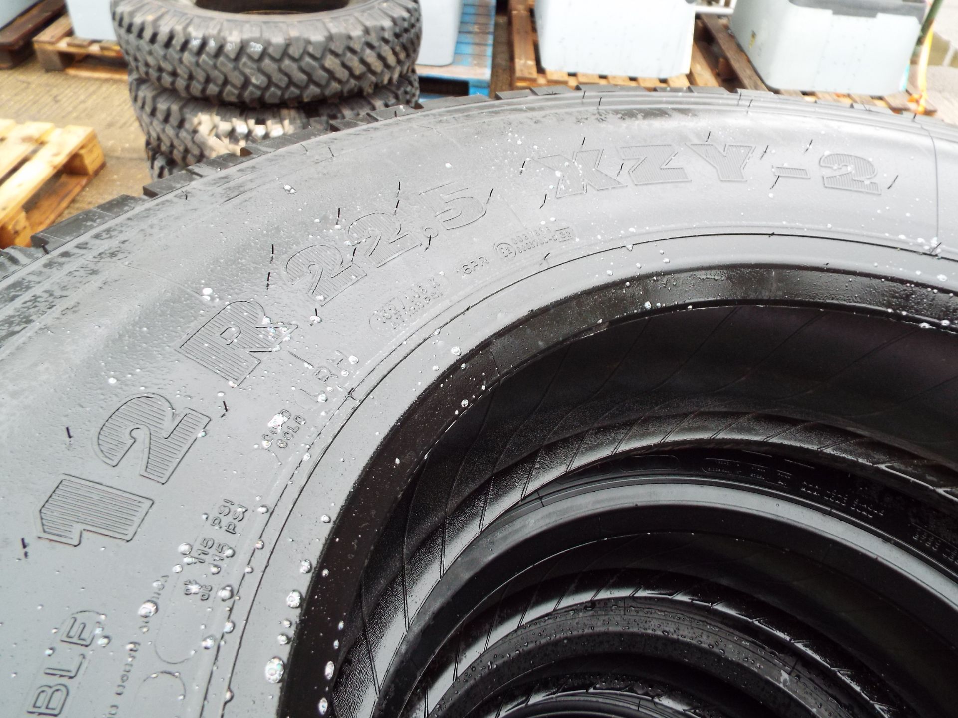 4 x Michelin XZY-2 12.00 R22.5 Tyres - Image 3 of 5