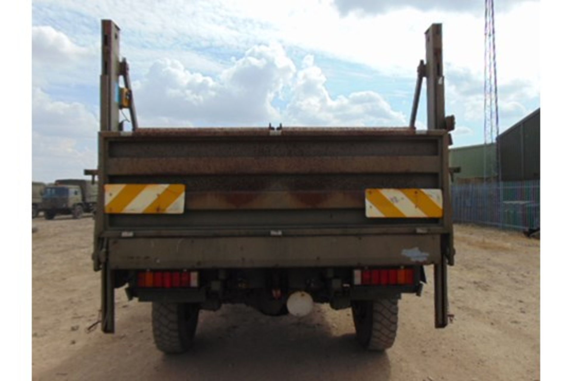 Left Hand Drive Leyland Daf 45/150 4 x 4 with Ratcliff 1000Kg Tail Lift - Image 6 of 15