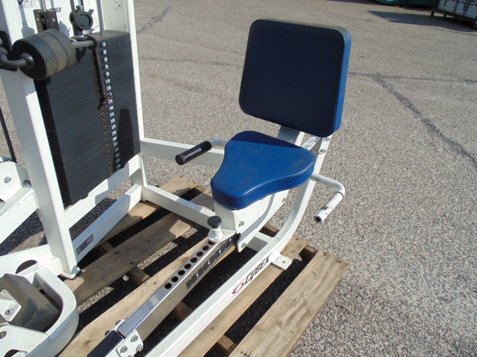 Cybex Rotary Calf Exercise Machine - Image 9 of 11