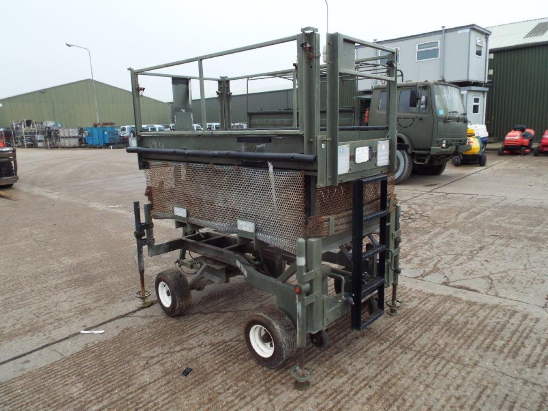 UK Lift 4m Mobile Hydraulic Work Platform - Image 5 of 15