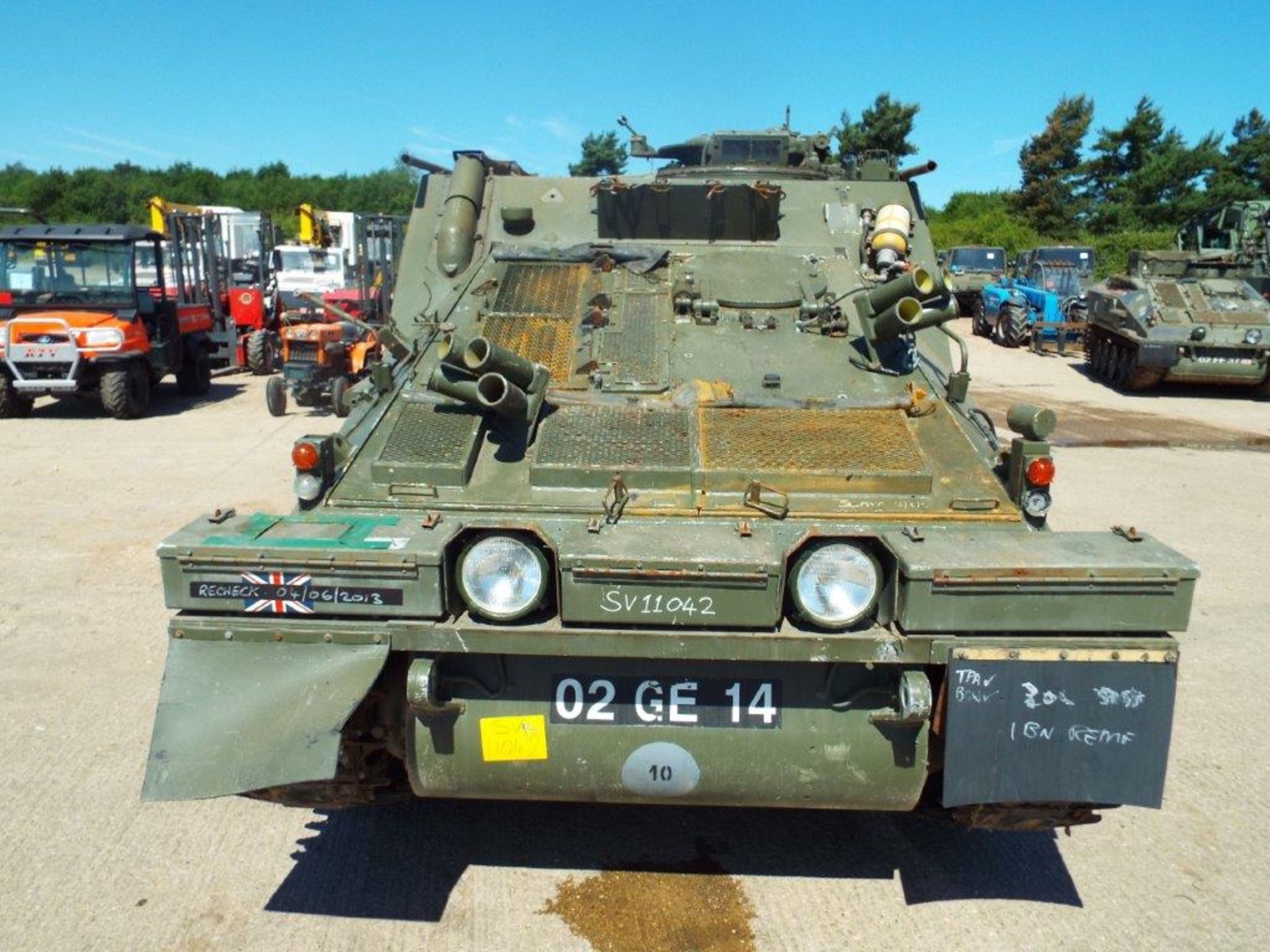 CVRT (Combat Vehicle Reconnaissance Tracked) FV105 Sultan Armoured Personnel Carrier - Image 2 of 28