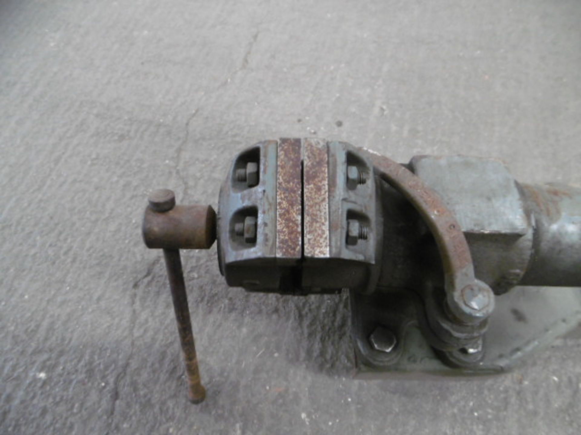 Heavy Duty Bench Vice - Image 4 of 6