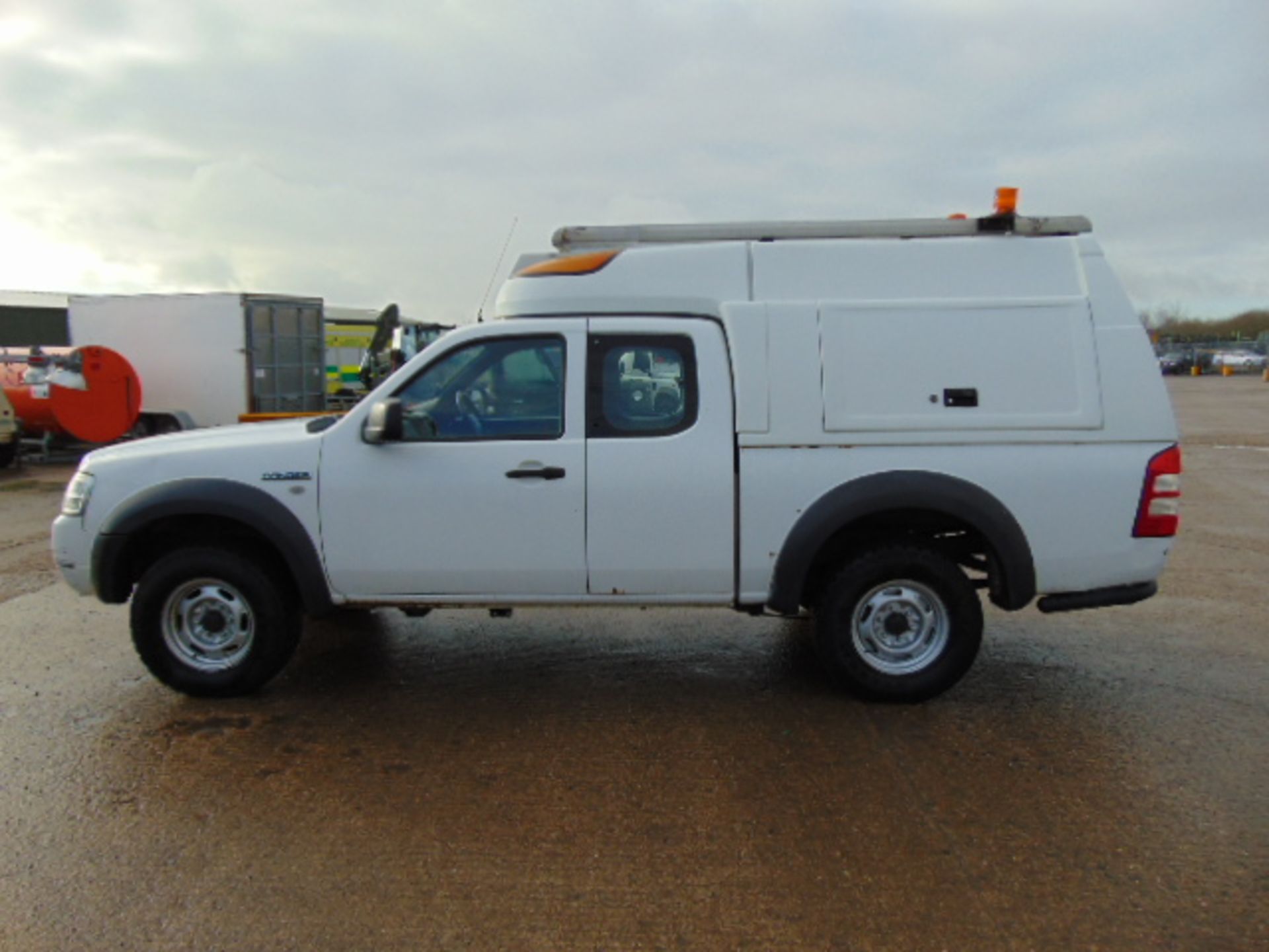 2008 Ford Ranger Super Cab 2.5TDCi 4x4 Pick Up C/W Toolbox Back - Image 4 of 23