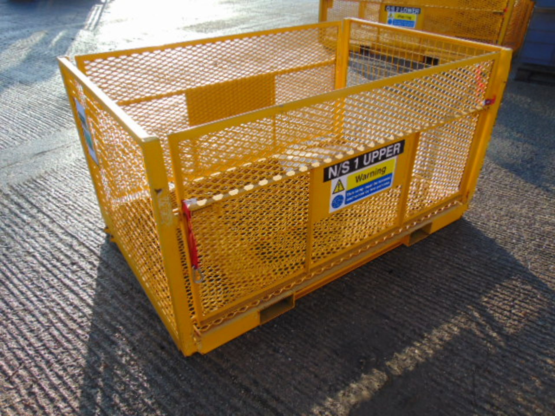 Drop Side Cage Pallet / Triple Stillage Assy - Image 8 of 10